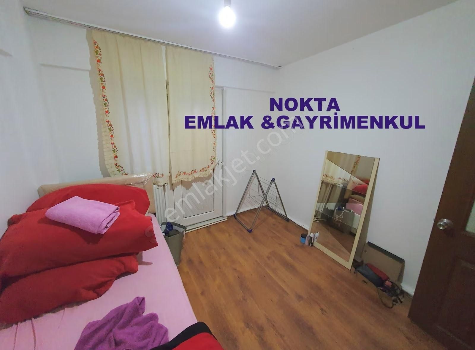 Üsküdar Merkezde 2+1 Balkonlu Çift Cepheli Kombili Daire - Görsel 3
