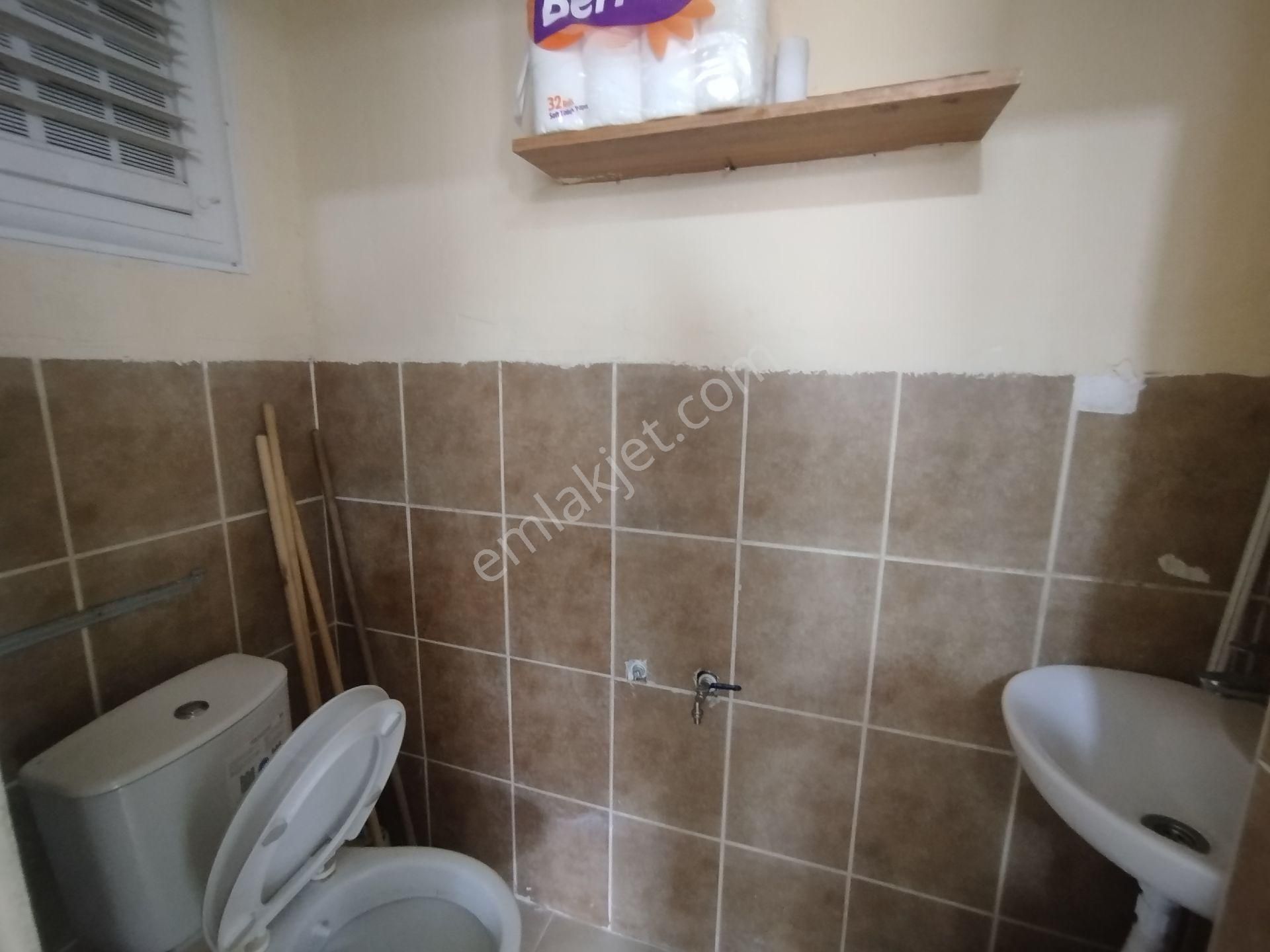 Köşe Konumlu 3 Cepheli Satılık İş Yeri - Görsel 21