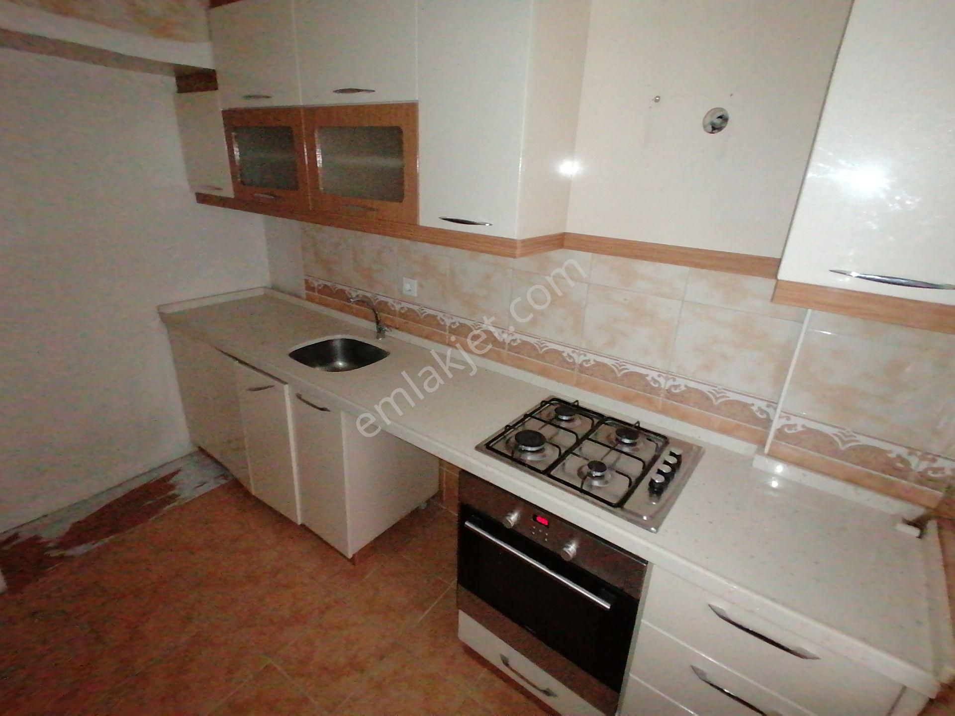 Bahçelievler Medipol Hastanesine Yakın Satılık 90 M2 2+1 Daire - Görsel 15