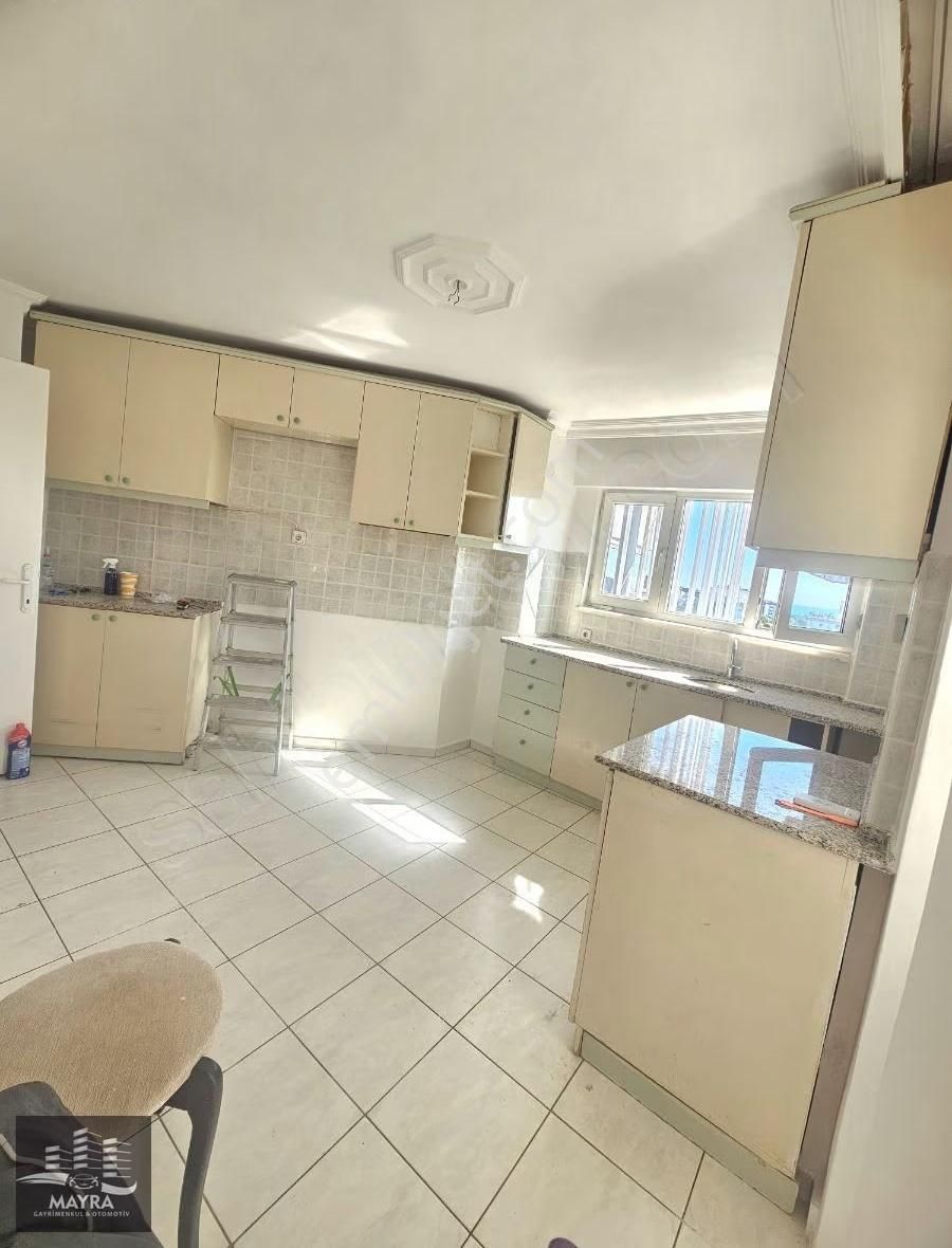 Gürsu Akdeniz Sitesinde 3+1 Deniz Manzaralı Satılık Daire