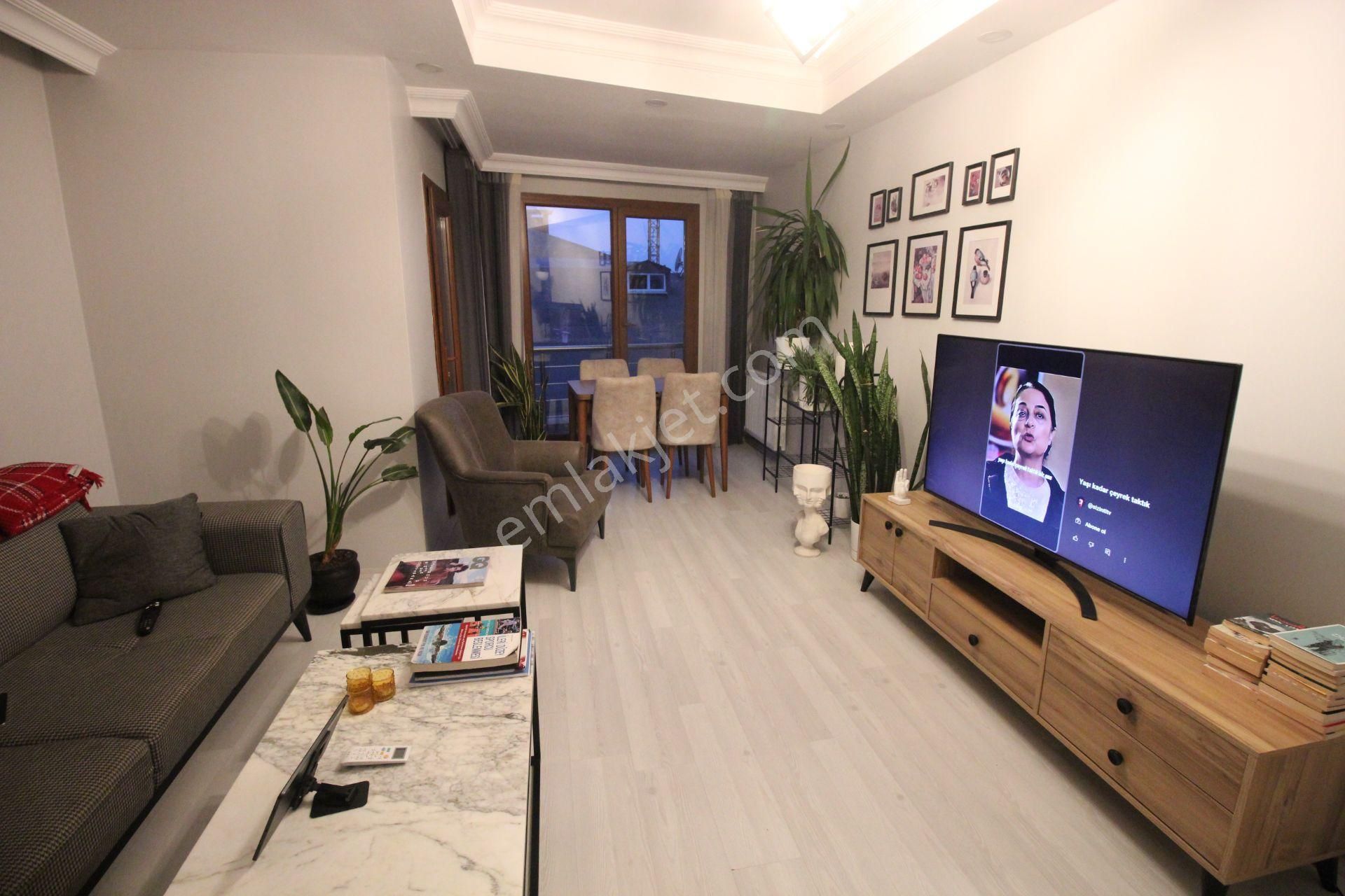 Evalmak Gayrimenkul'den Kanarya Mah.de Satılık 3+1 Arakat