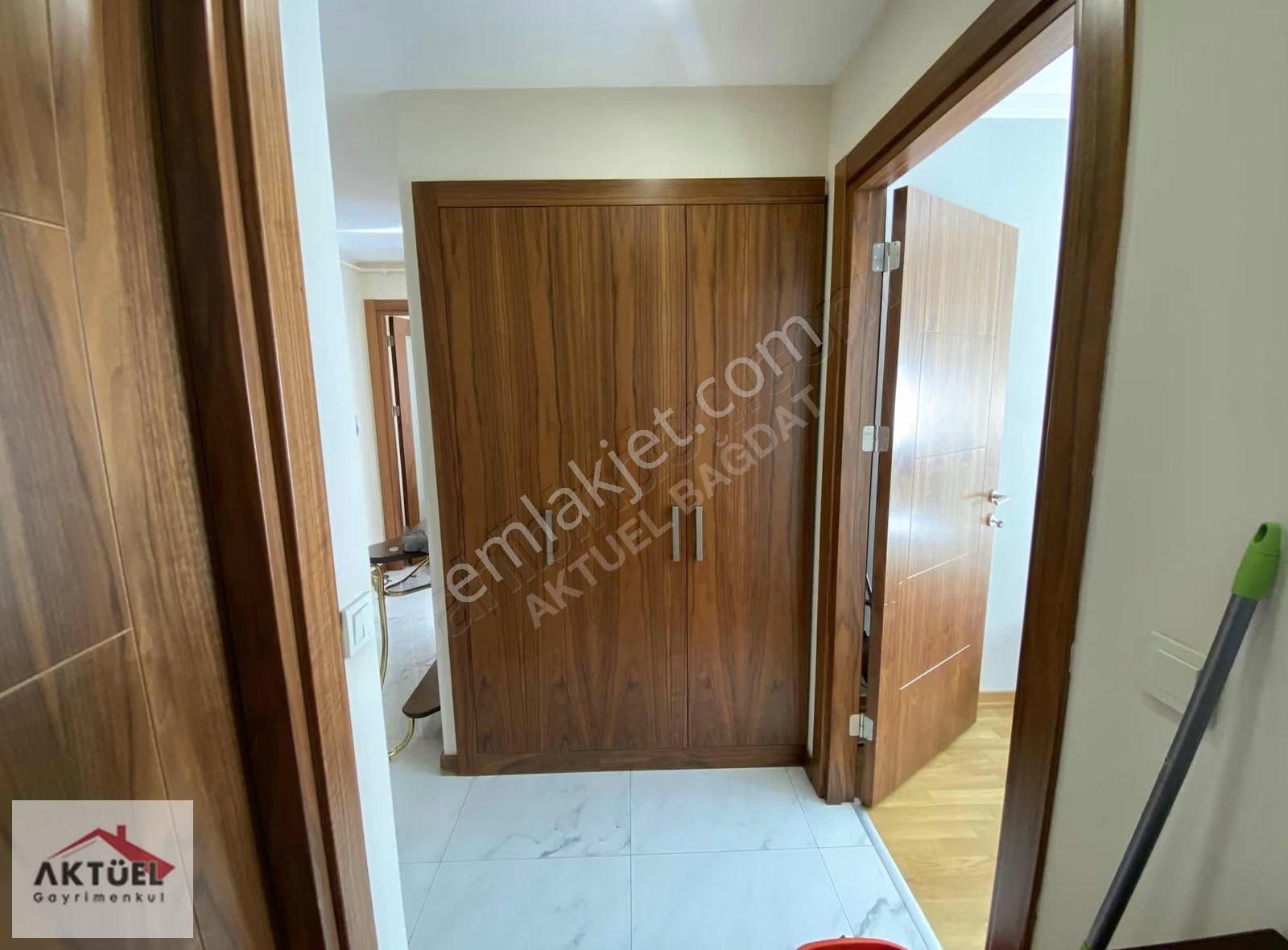 Suadiye'de Bağdata Çok Yakın 7/24 Güvenlikli 140 M2 Balkonlu 3+1 - Görsel 2