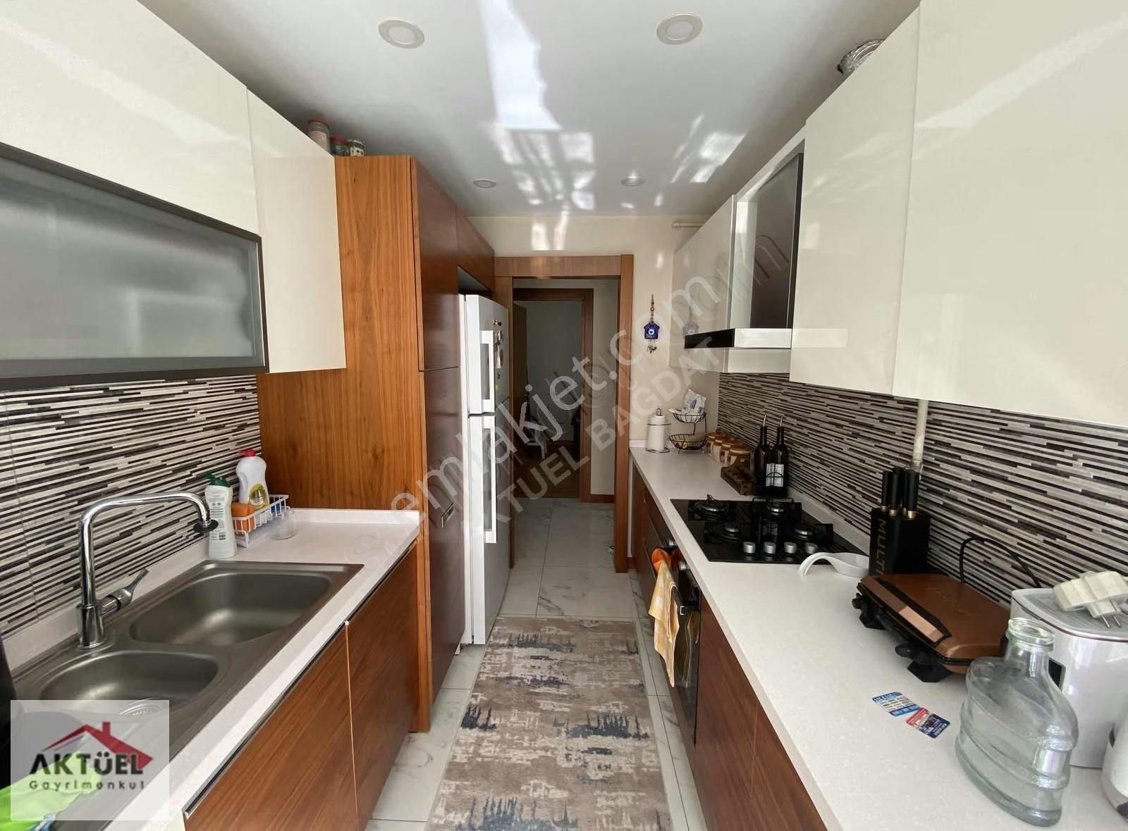 Suadiye'de Bağdata Çok Yakın 7/24 Güvenlikli 140 M2 Balkonlu 3+1 - Görsel 29