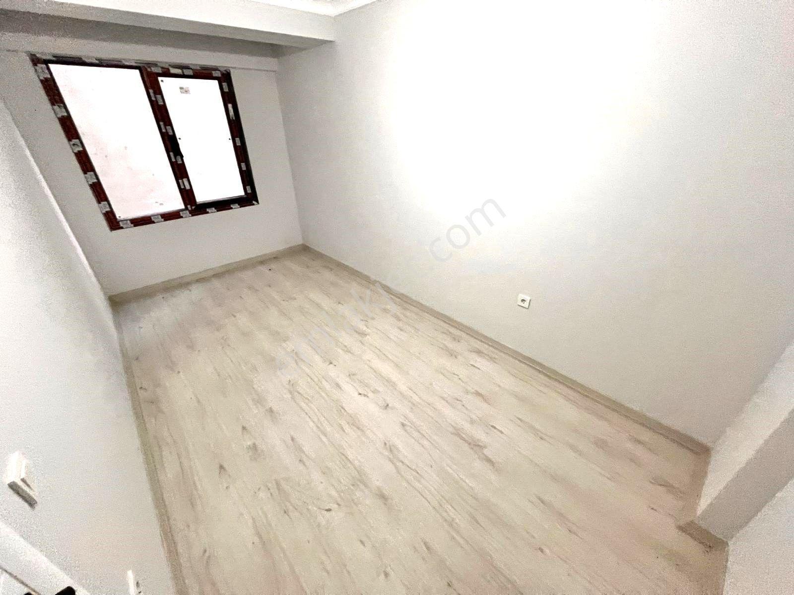 Seba'dan Kemalpaşa Mh 2+1 90m2 Sıfır Asansörlü Metrobüse Yakın D - Görsel 20