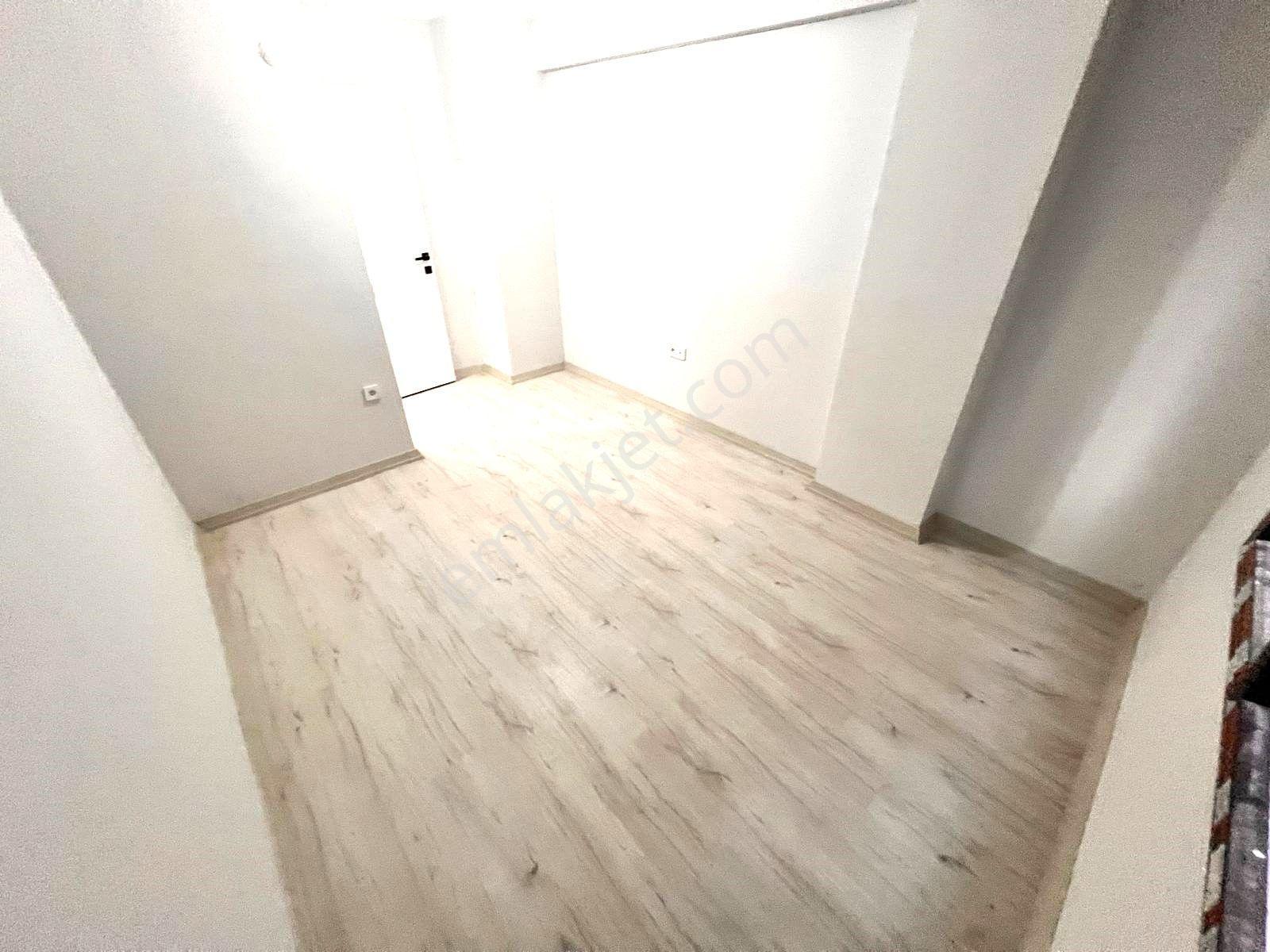 Seba'dan Kemalpaşa Mh 2+1 90m2 Sıfır Asansörlü Metrobüse Yakın D - Görsel 33