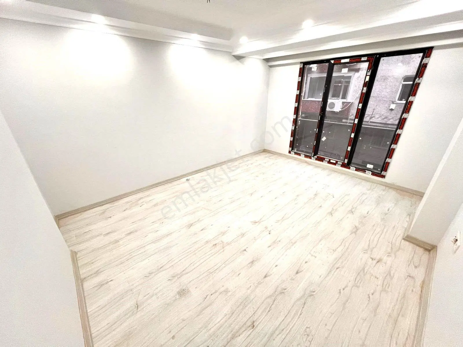 Seba'dan Kemalpaşa Mh 2+1 90m2 Sıfır Asansörlü Metrobüse Yakın D - Görsel 3