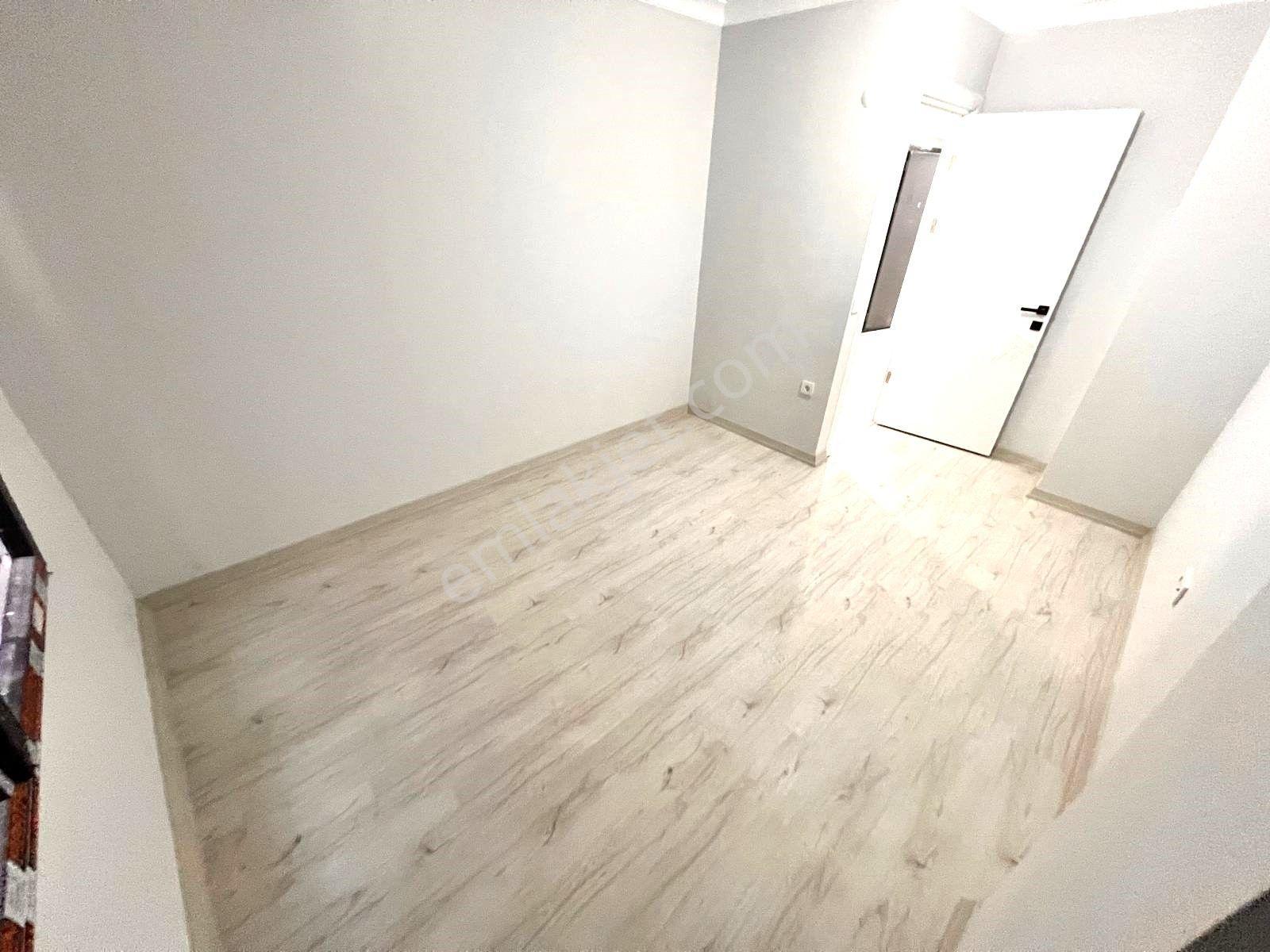 Seba'dan Kemalpaşa Mh 2+1 90m2 Sıfır Asansörlü Metrobüse Yakın D - Görsel 32