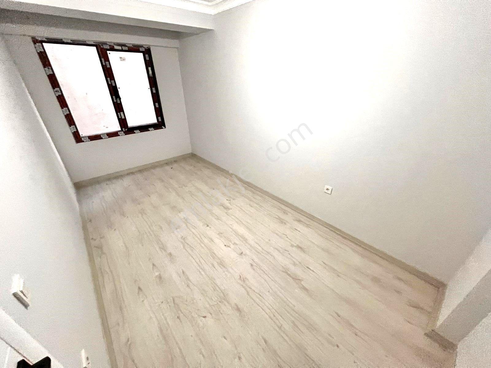 Seba'dan Kemalpaşa Mh 2+1 90m2 Sıfır Asansörlü Metrobüse Yakın D - Görsel 21