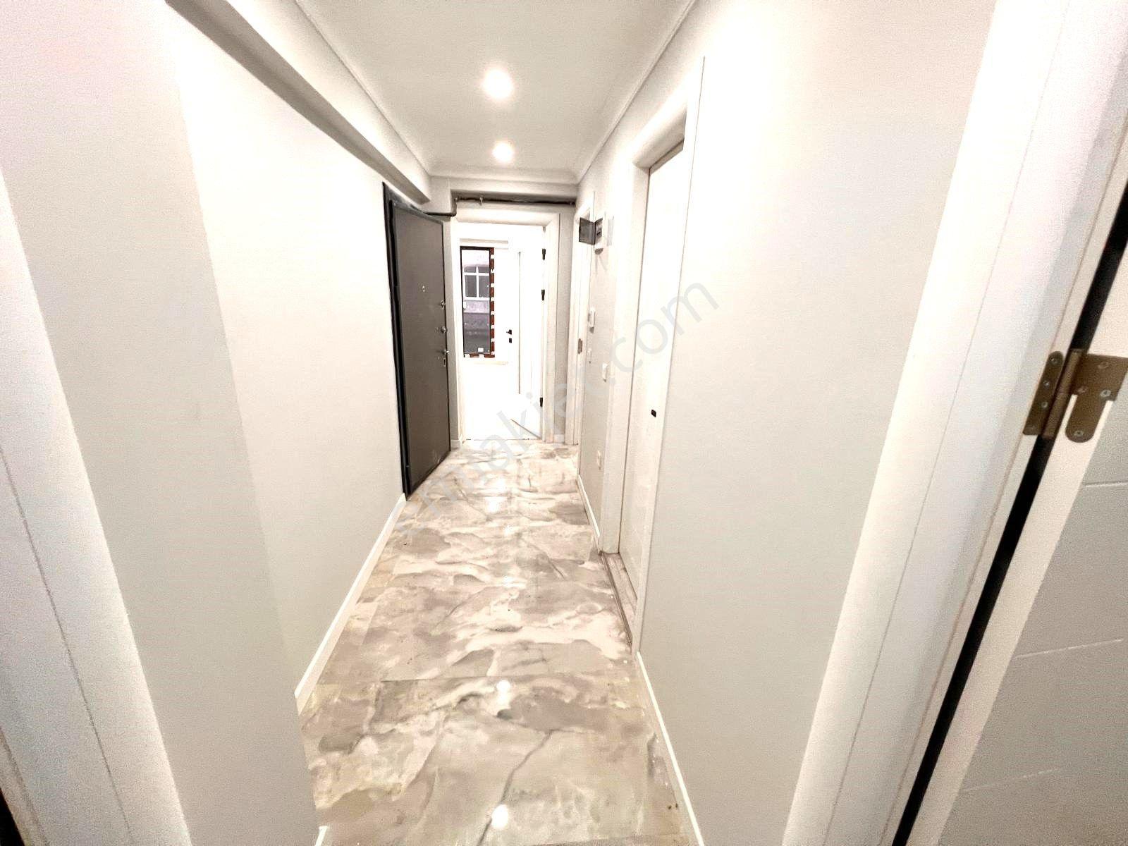 Seba'dan Kemalpaşa Mh 2+1 90m2 Sıfır Asansörlü Metrobüse Yakın D - Görsel 34