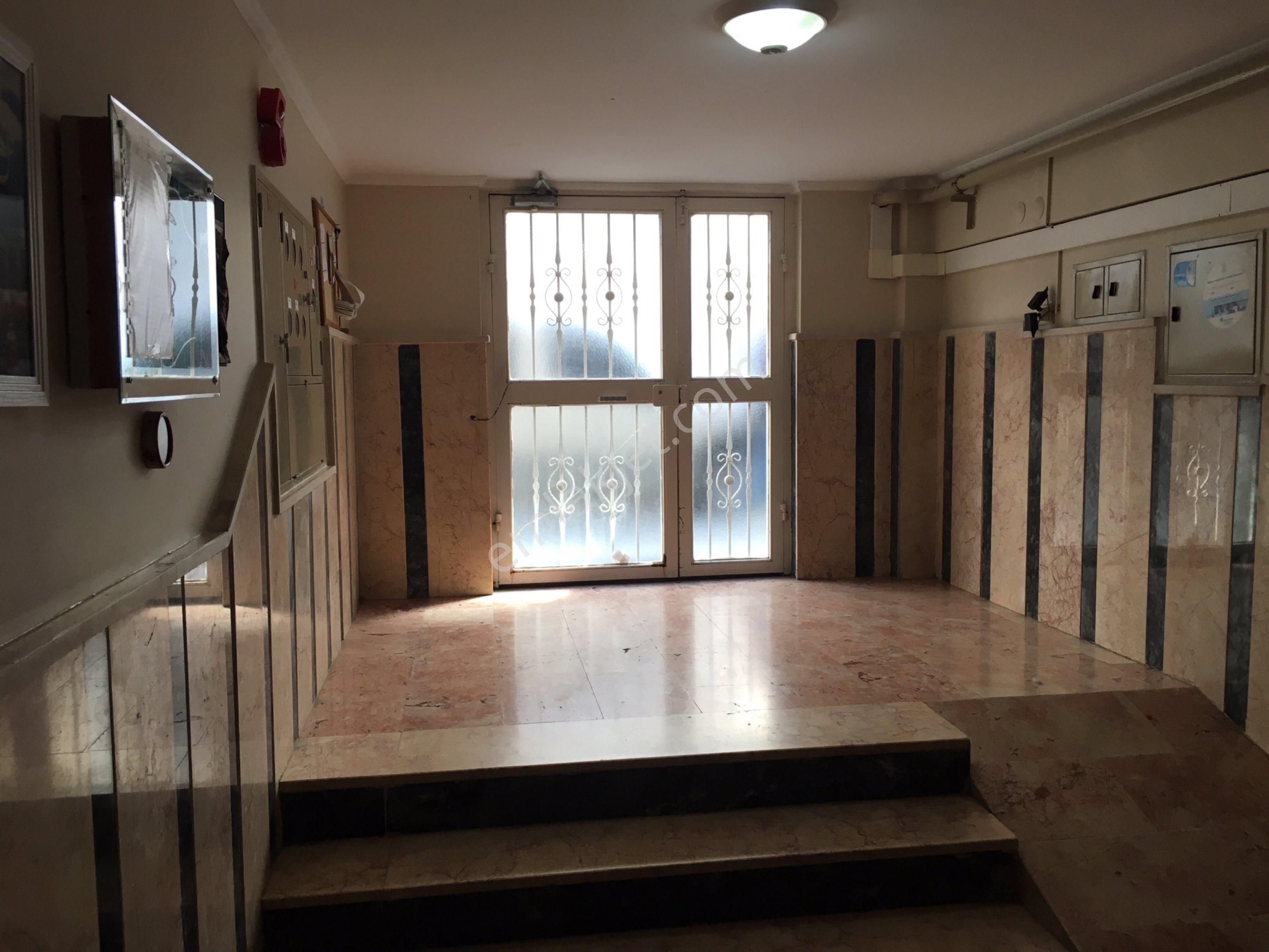 Sahibinden Fatih Mah Sıhhiyekavşağına Yakın 3+1 Kiralık Daire - Görsel 2