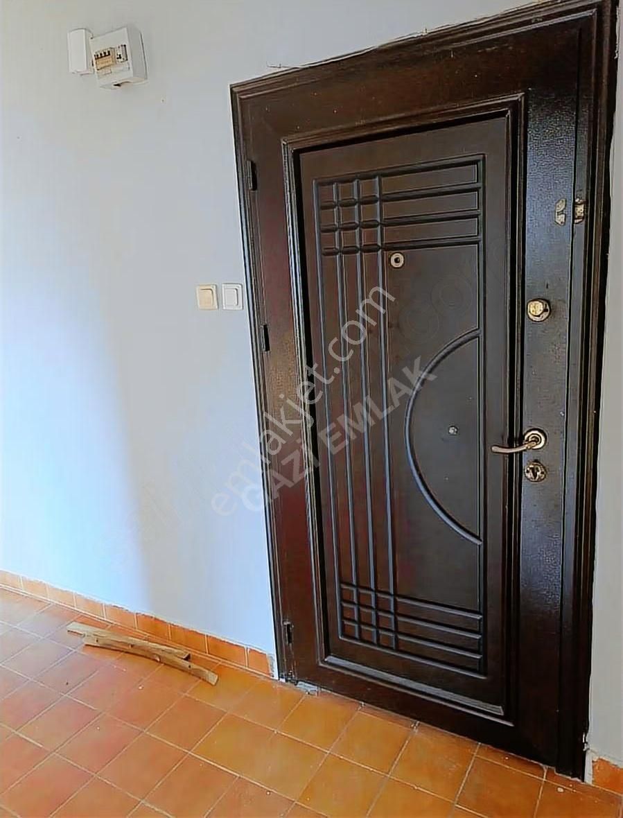 ""gazi Emlak""b.evler'de 2+1 Fatih Cad.5/5 Kat Asansörsüz Boş - Görsel 20