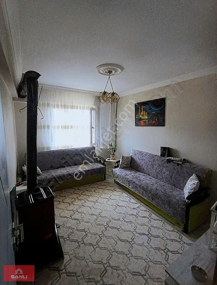 Buca Kırıklar Mahalle İçinde Komple Satılık