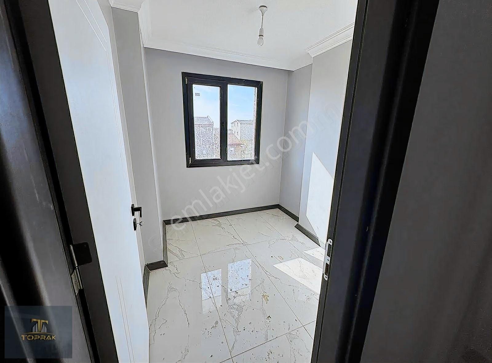 Toprak İnşaattan 0 İskanlı Bodrumlu İskanlı Villa - Görsel 21