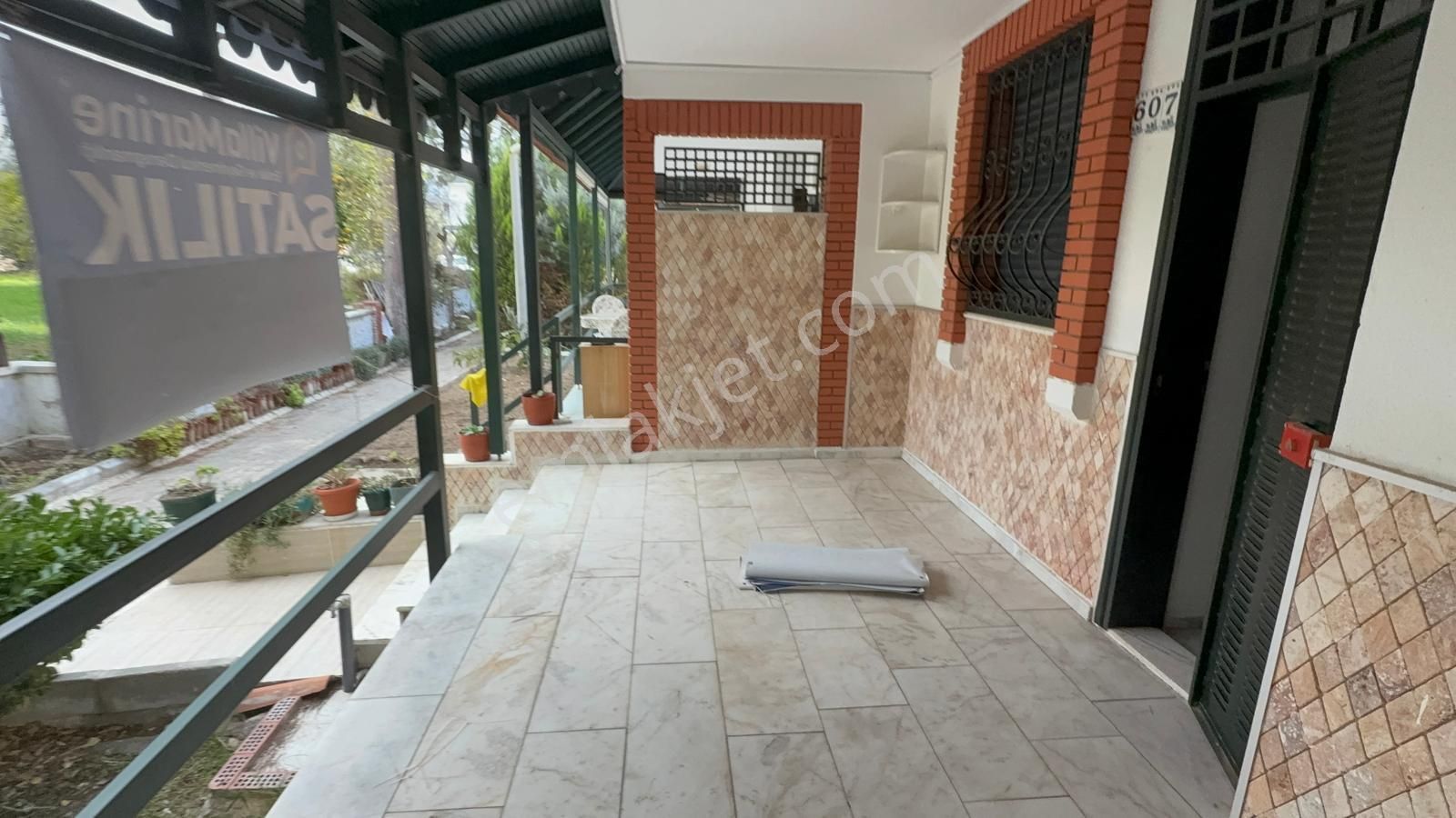 Soğucak'ta Denize 400 Metre Mesafede 3+1 Yazlık - Görsel 9