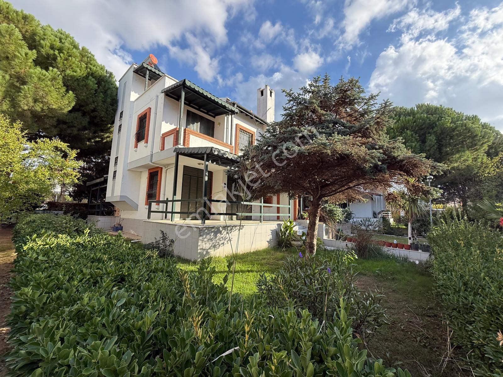 Soğucak'ta Denize 400 Metre Mesafede 3+1 Yazlık