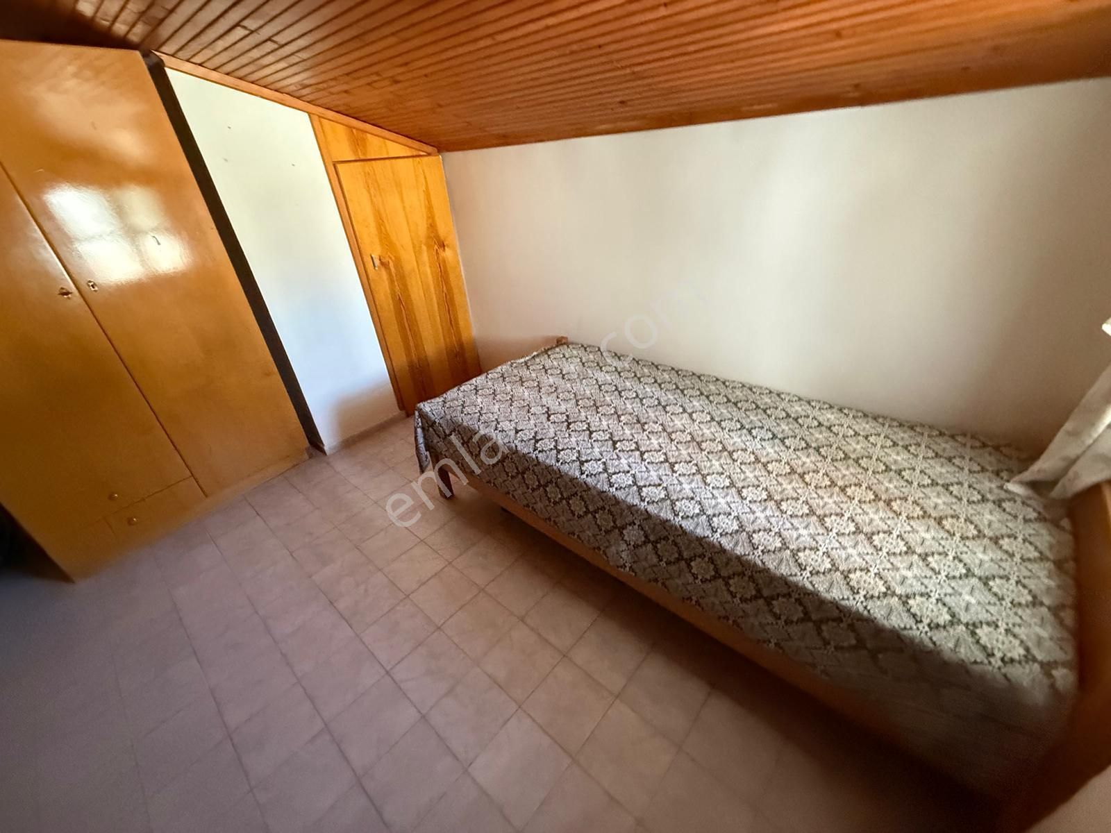 Soğucak'ta Denize 400 Metre Mesafede 3+1 Yazlık - Görsel 32