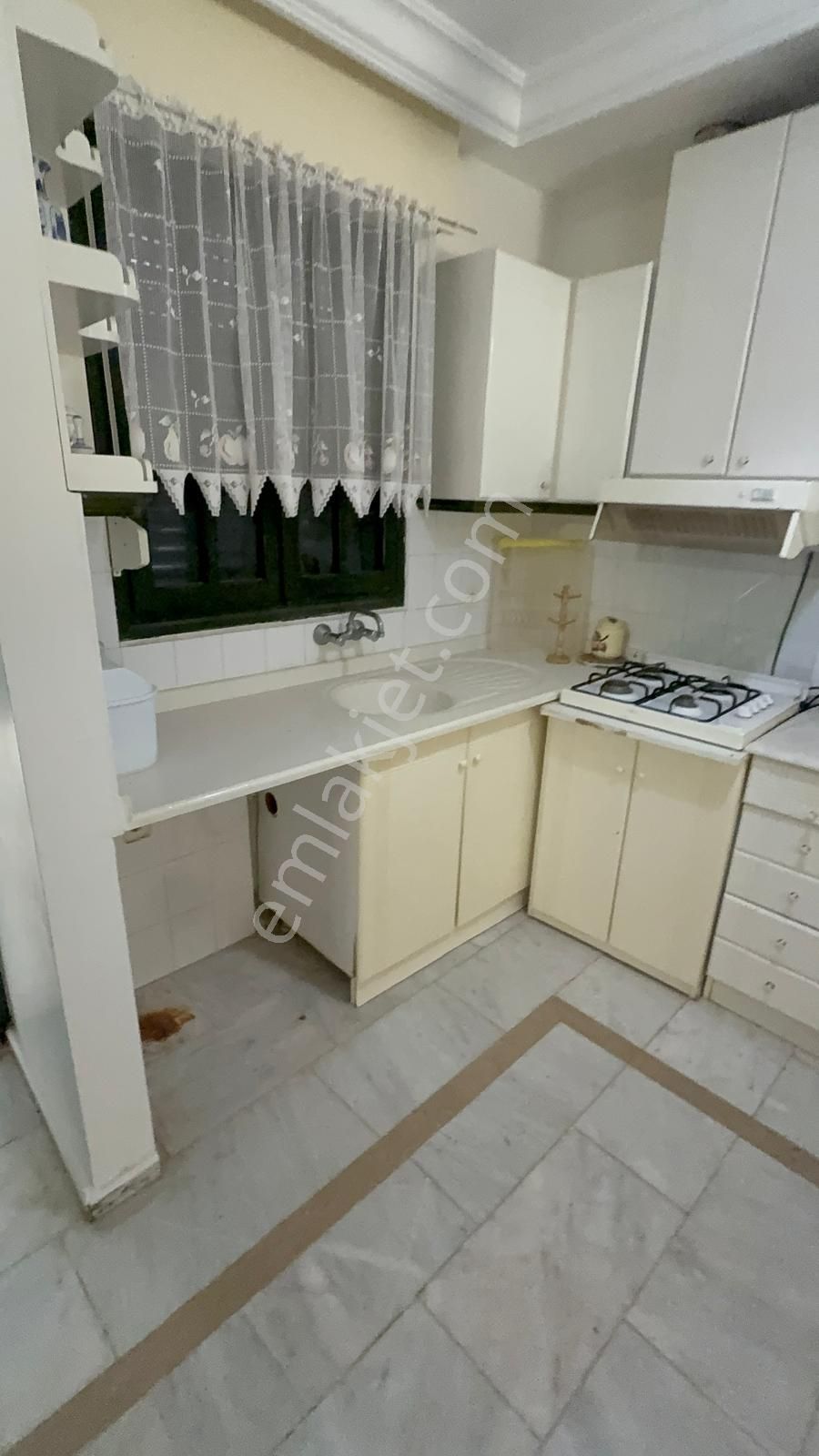 Soğucak'ta Denize 400 Metre Mesafede 3+1 Yazlık - Görsel 19