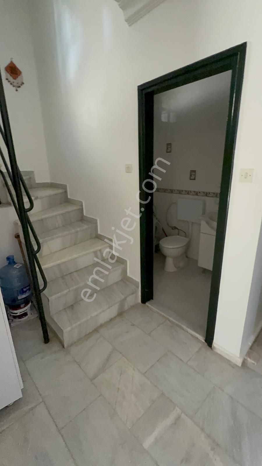 Soğucak'ta Denize 400 Metre Mesafede 3+1 Yazlık - Görsel 23