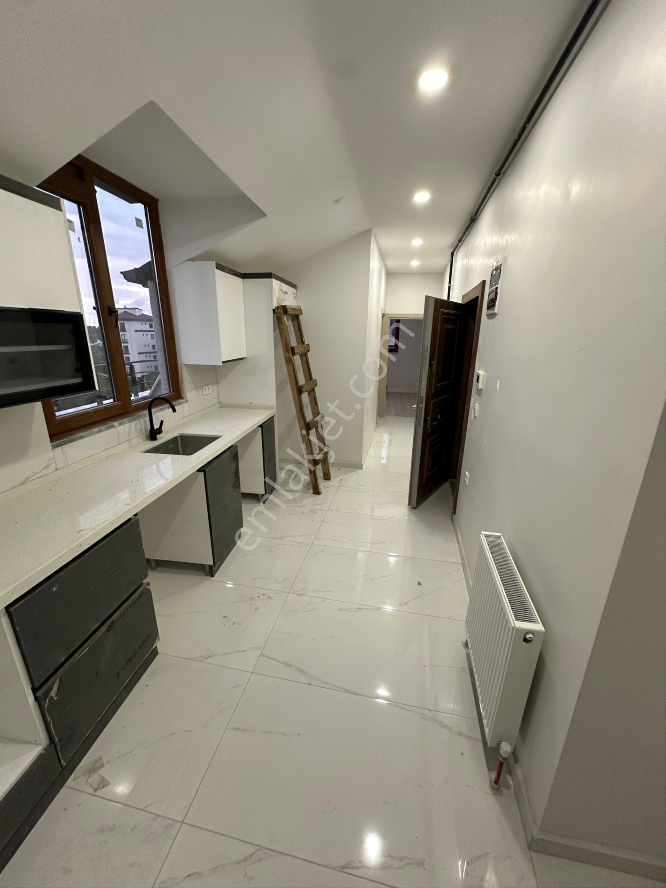 Satılık 5+1 300 M2 Üst Dubleks Daire Çatalmeşe Mah - Görsel 17