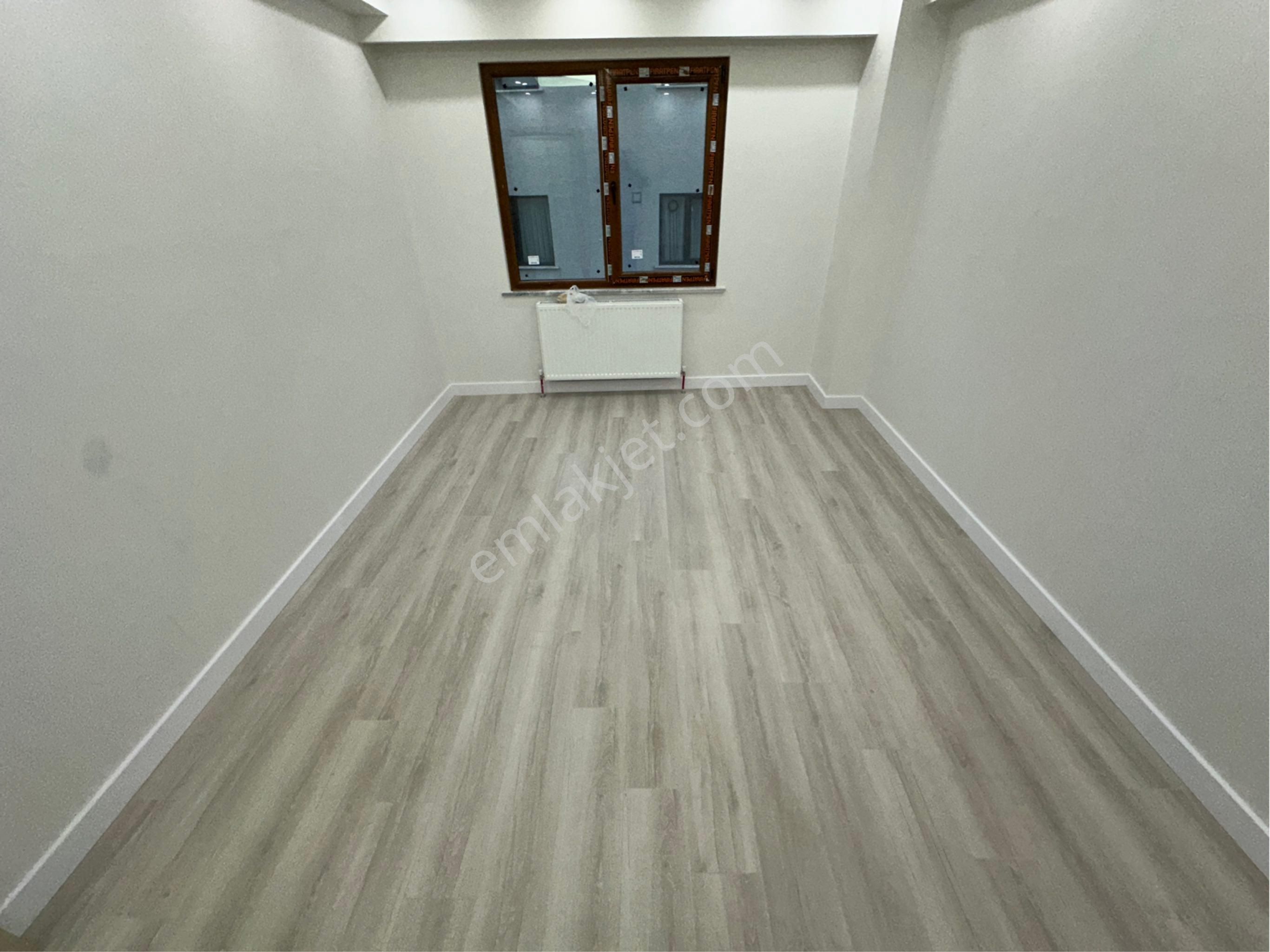 Satılık 5+1 300 M2 Üst Dubleks Daire Çatalmeşe Mah - Görsel 5