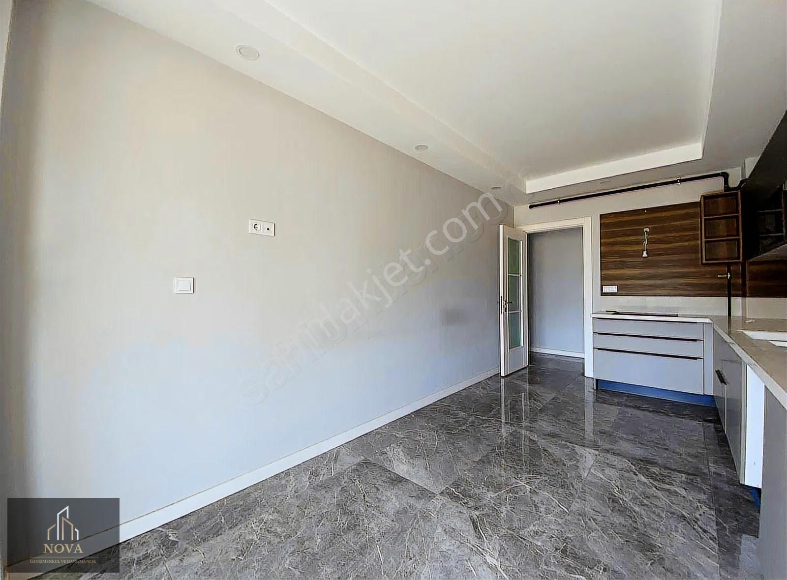 Nova'dan Cinkaya Mevki Site İçerisinde 3+1 Lüks Satılık Daire - Görsel 17
