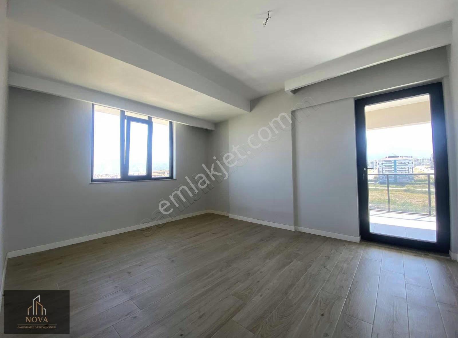 Nova'dan Cinkaya Mevki Site İçerisinde 3+1 Lüks Satılık Daire - Görsel 21