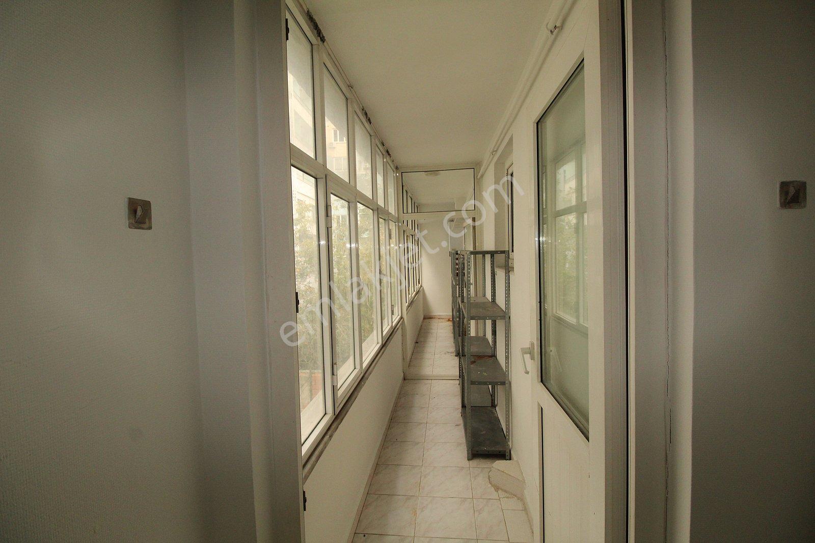 Beyoğlu Cihangir'de Taksim'e Yakın Geniş Teraslı Daire - Görsel 8
