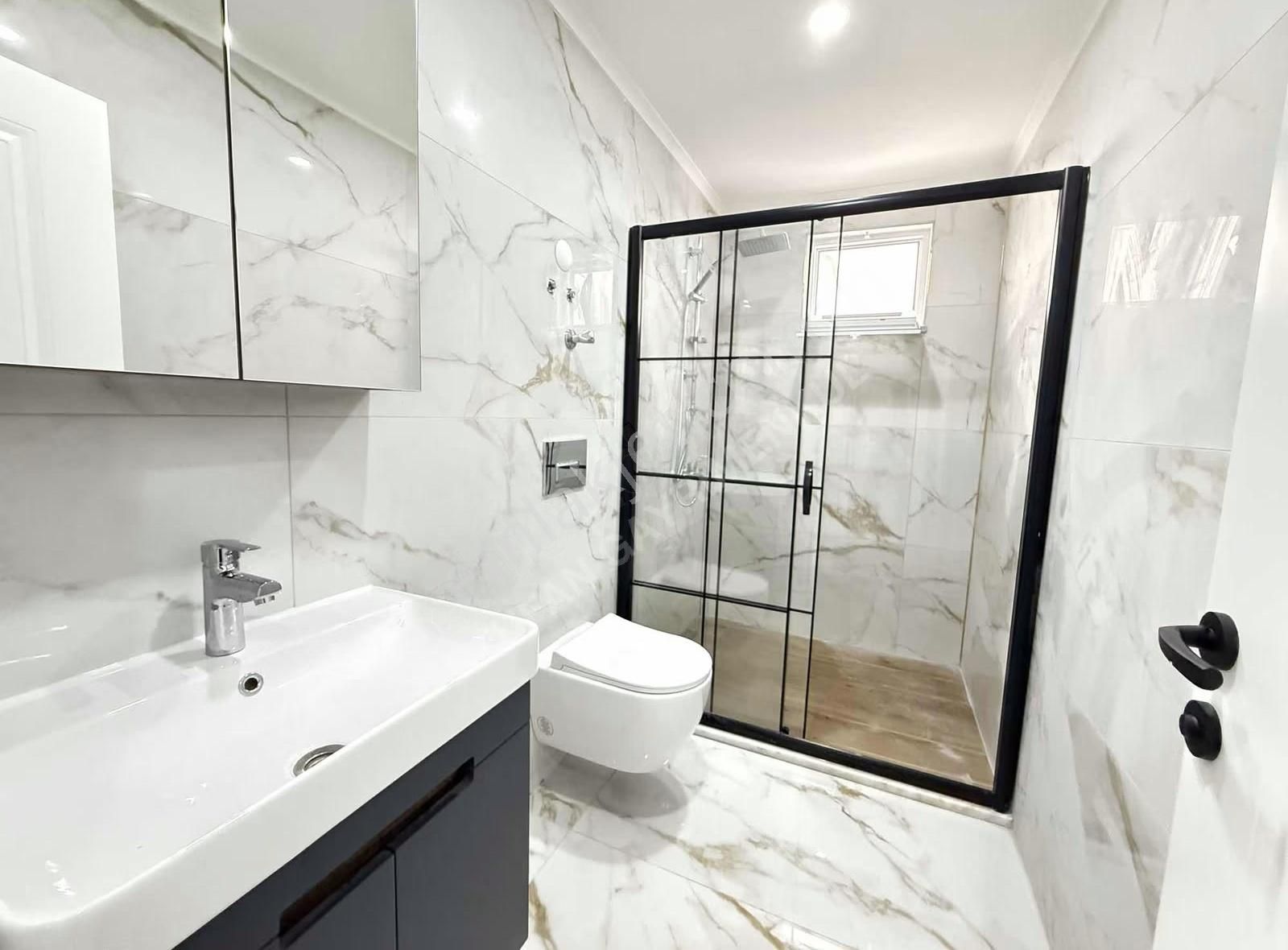 Antalya Manavgat Ilıca Merkezde Asansörlü Satılık 2+1 Daire