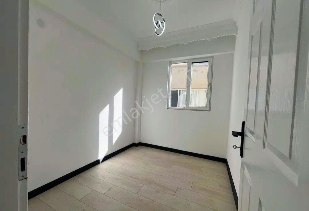 Didim Çamlıkta Mahallesinde Satılık 2+1 Geniş Ferah Güzel Bir Daire Satıyoruz - Görsel 5