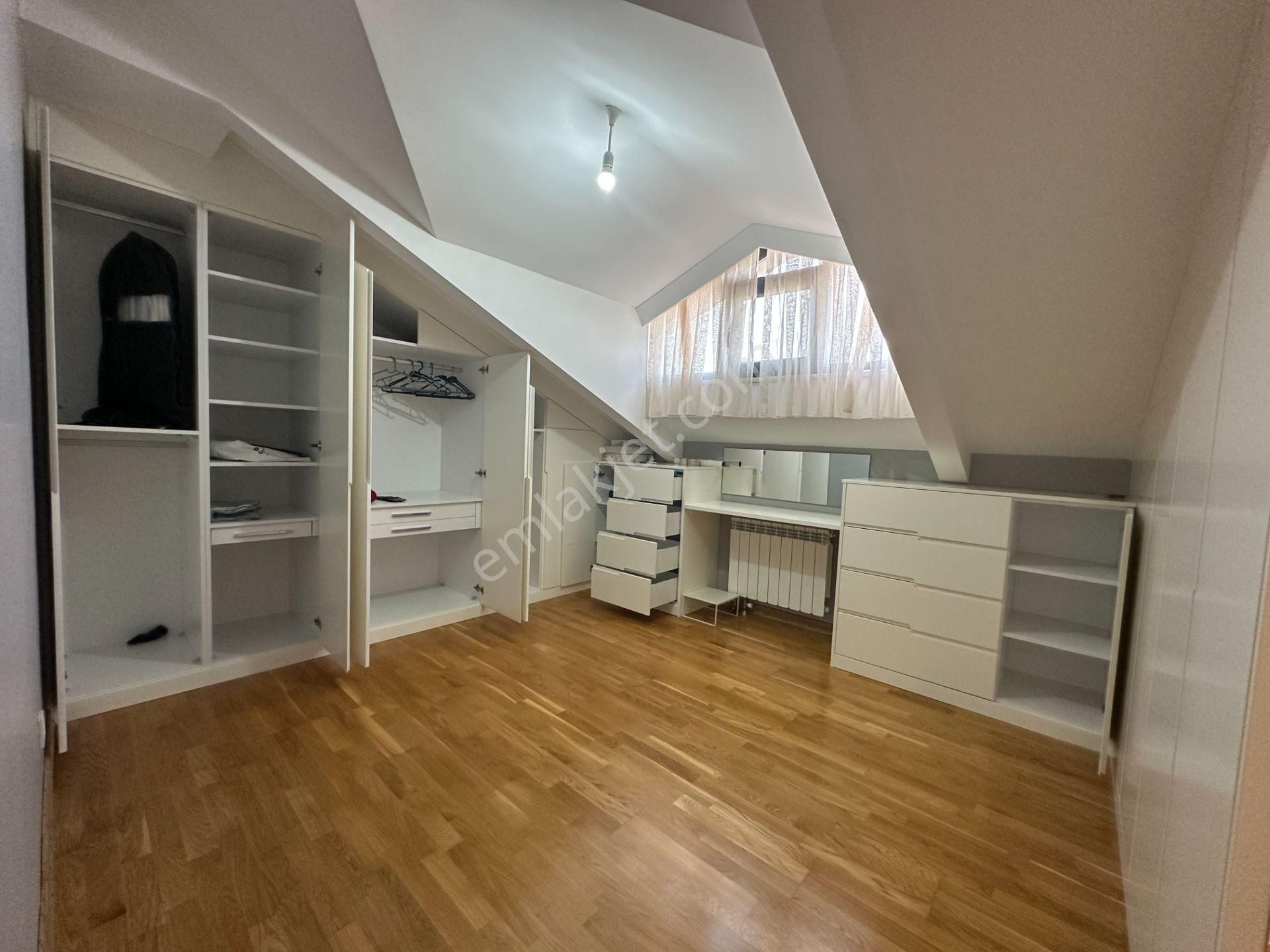 Üsküdar Bahçelievler Manzaralı Önü Açık Özel Dubleks Daire / Boş - Görsel 20