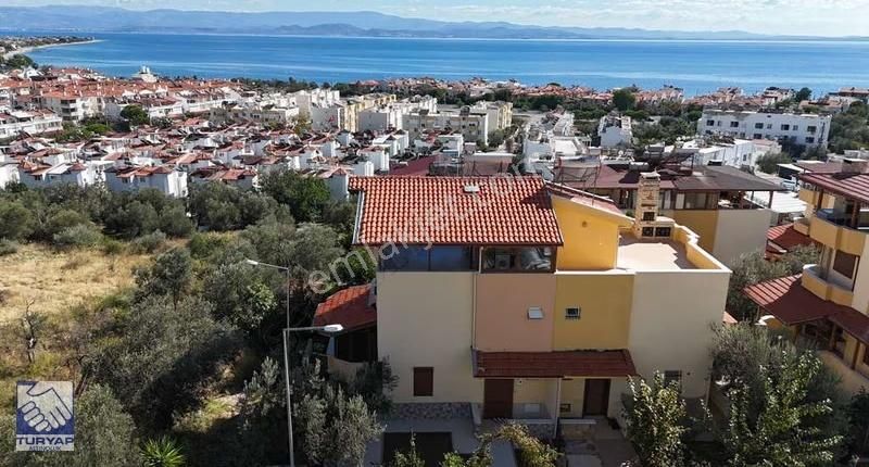 Edremit Avcılarda Site İçerisinde 3+2 Satılık Villa - Görsel 12