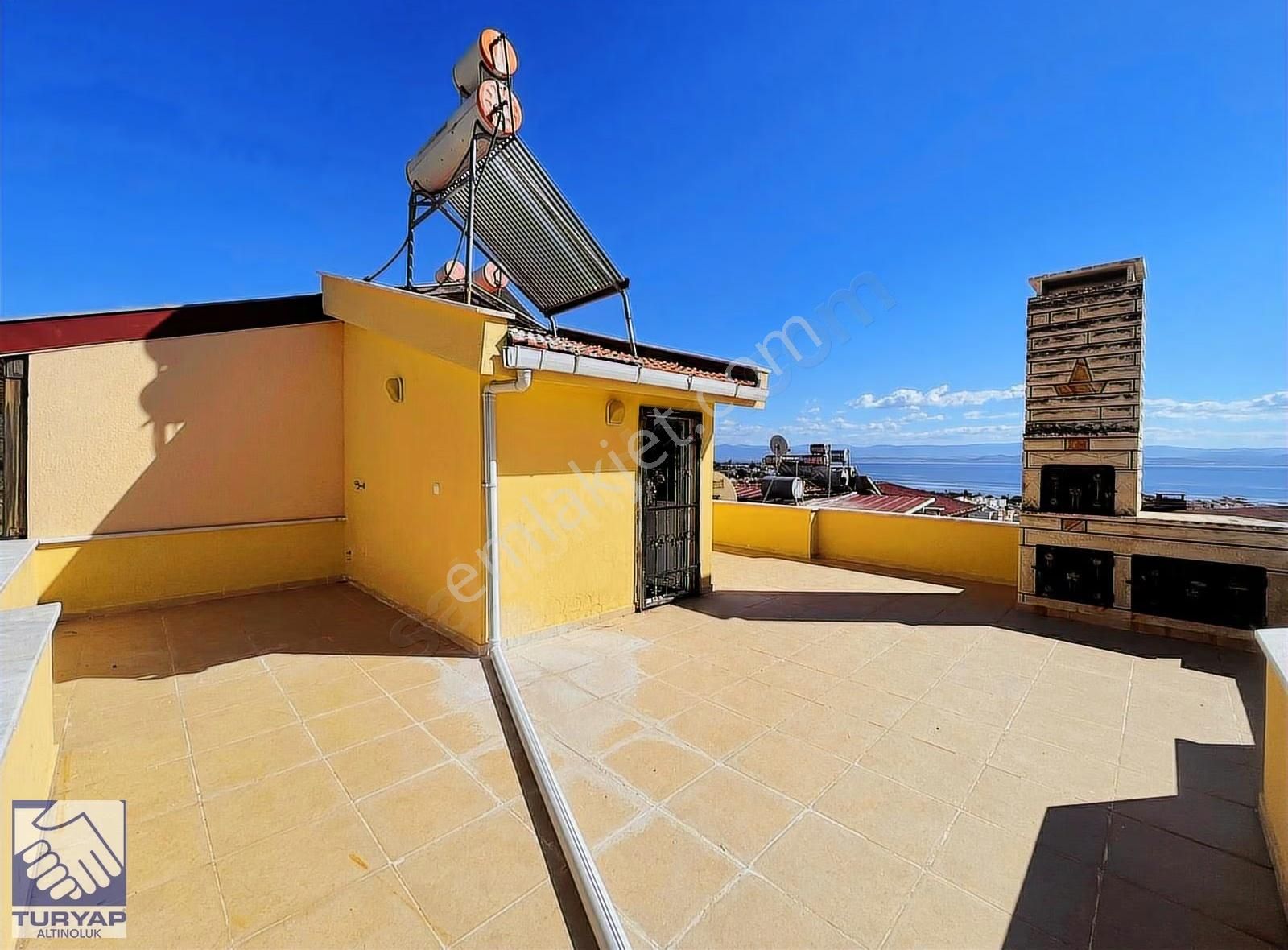 Edremit Avcılarda Site İçerisinde 3+2 Satılık Villa - Görsel 14