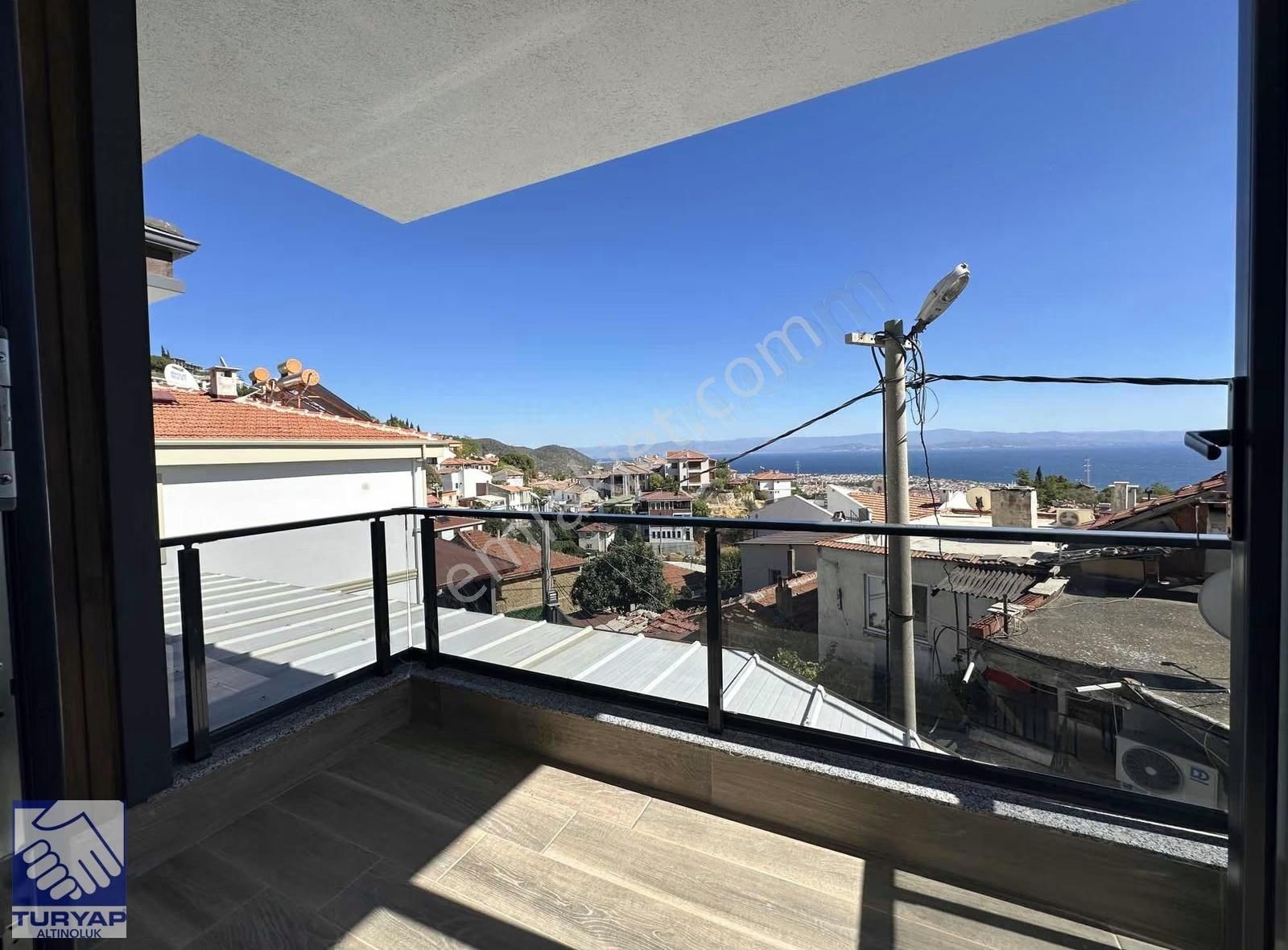 Altınoluk'ta Satılık Deniz Manzaralı 3+1 Sıfır Villa - Görsel 21