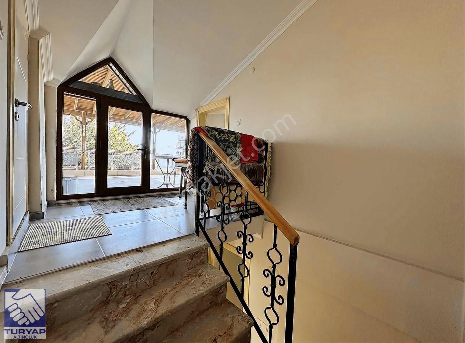 Güre Cumhuriyet Mah.denize 50m 3+1 Satılık Villa - Görsel 6