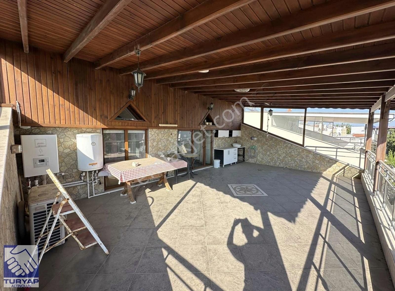 Güre Cumhuriyet Mah.denize 50m 3+1 Satılık Villa - Görsel 4