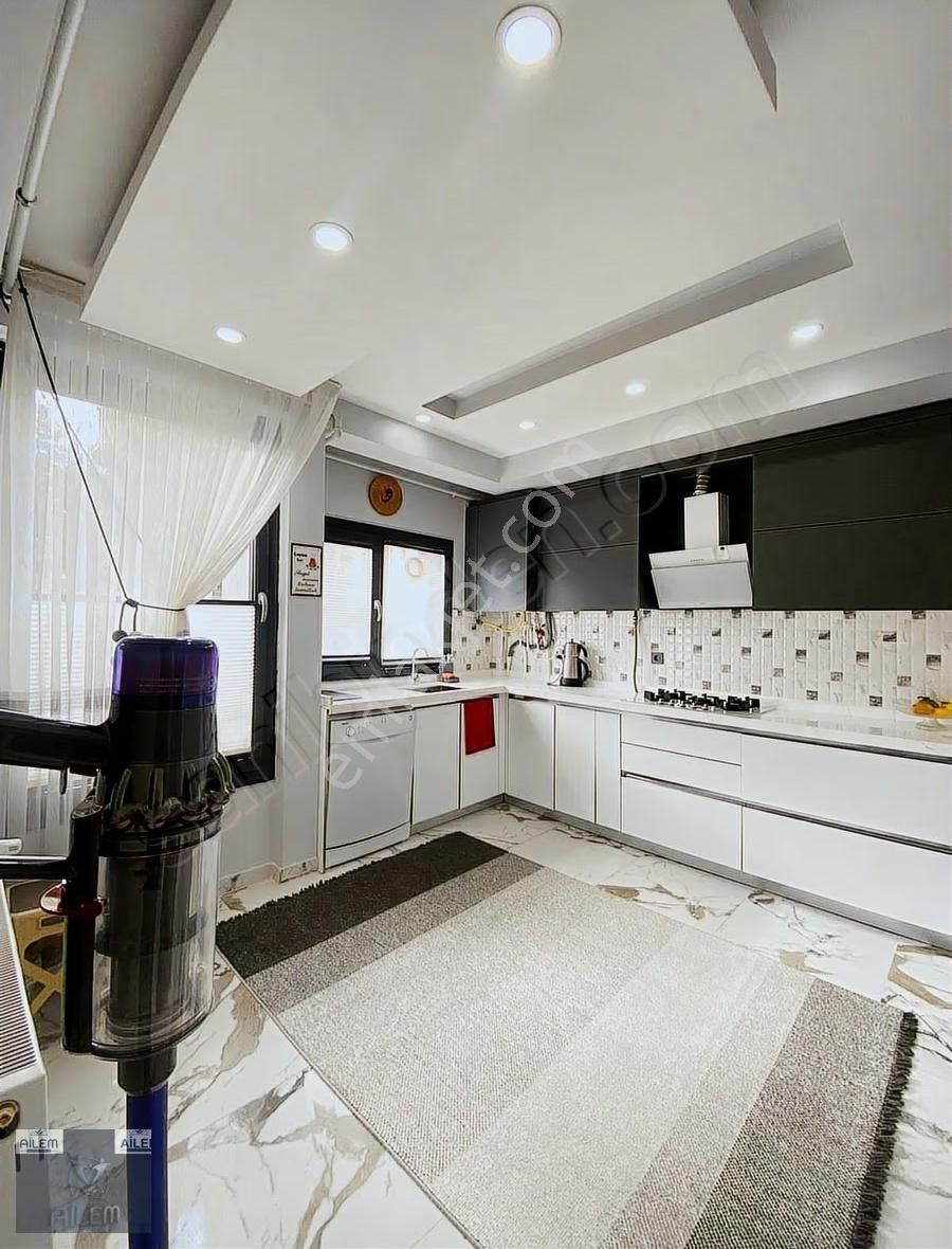 Esenyurt Mahallesi Satılık 3,5+1 Lüks Daire - Görsel 3