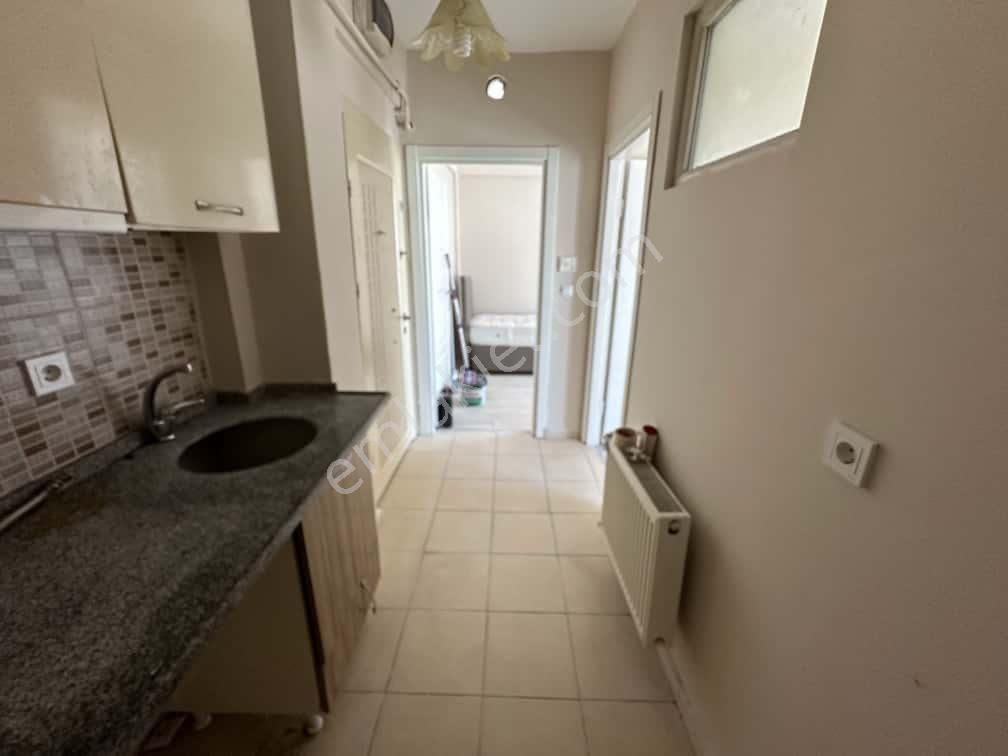 Yzg Den Sütlüce Mh.üniversite Yakını Ayrı Mutfaklı Kiralık 1+1 - Görsel 8