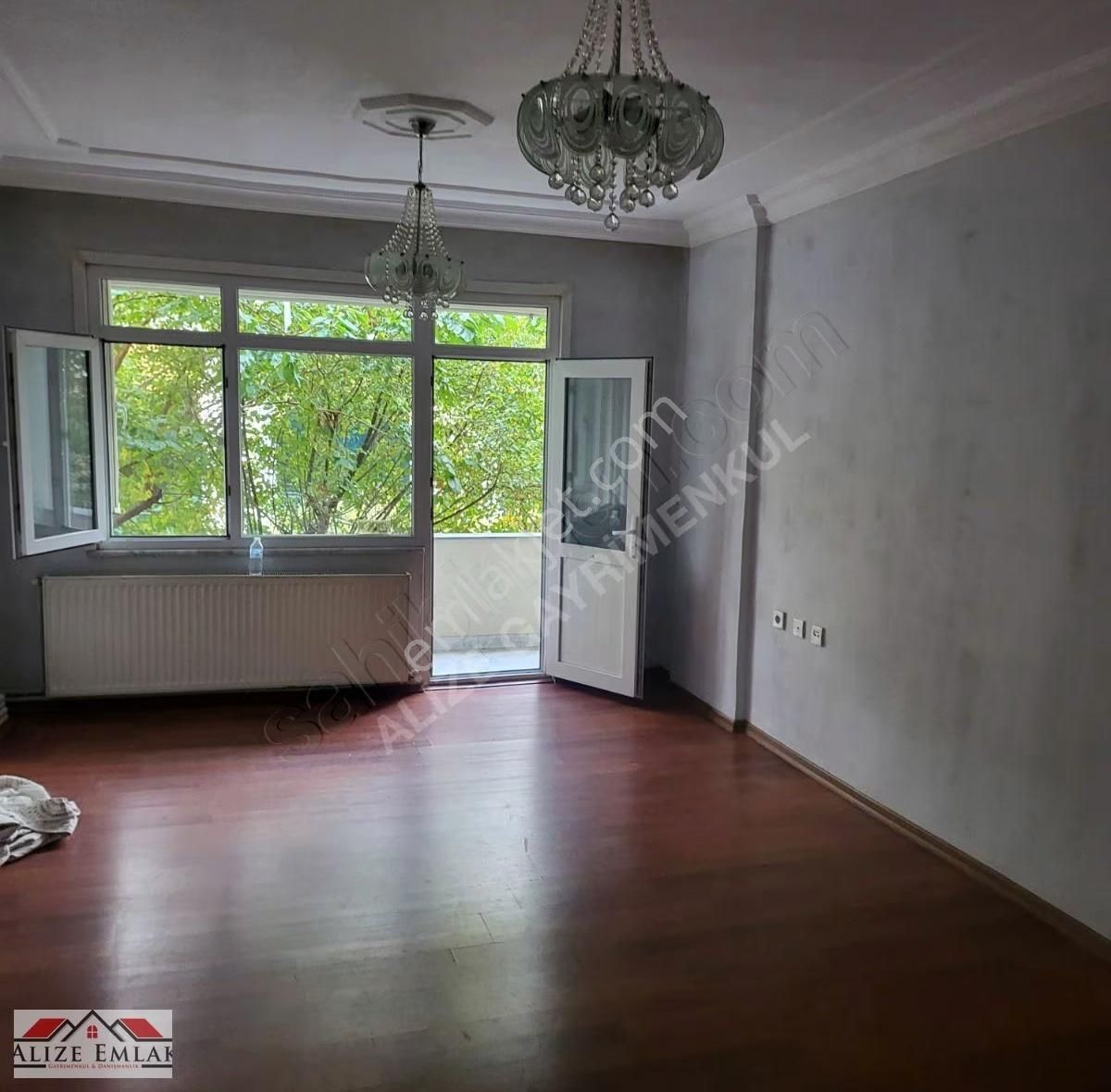Alizeden Halkalı Belediye Yanı Düz Giriş Temiz Balkonlu - Görsel 18