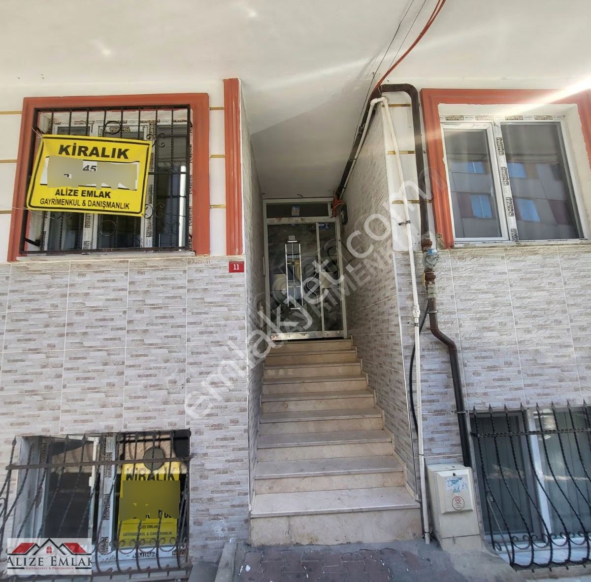 Esenyurt Talatpaşa Yeni Bina Asansörlü Bahçe Balkonlu - Görsel 19