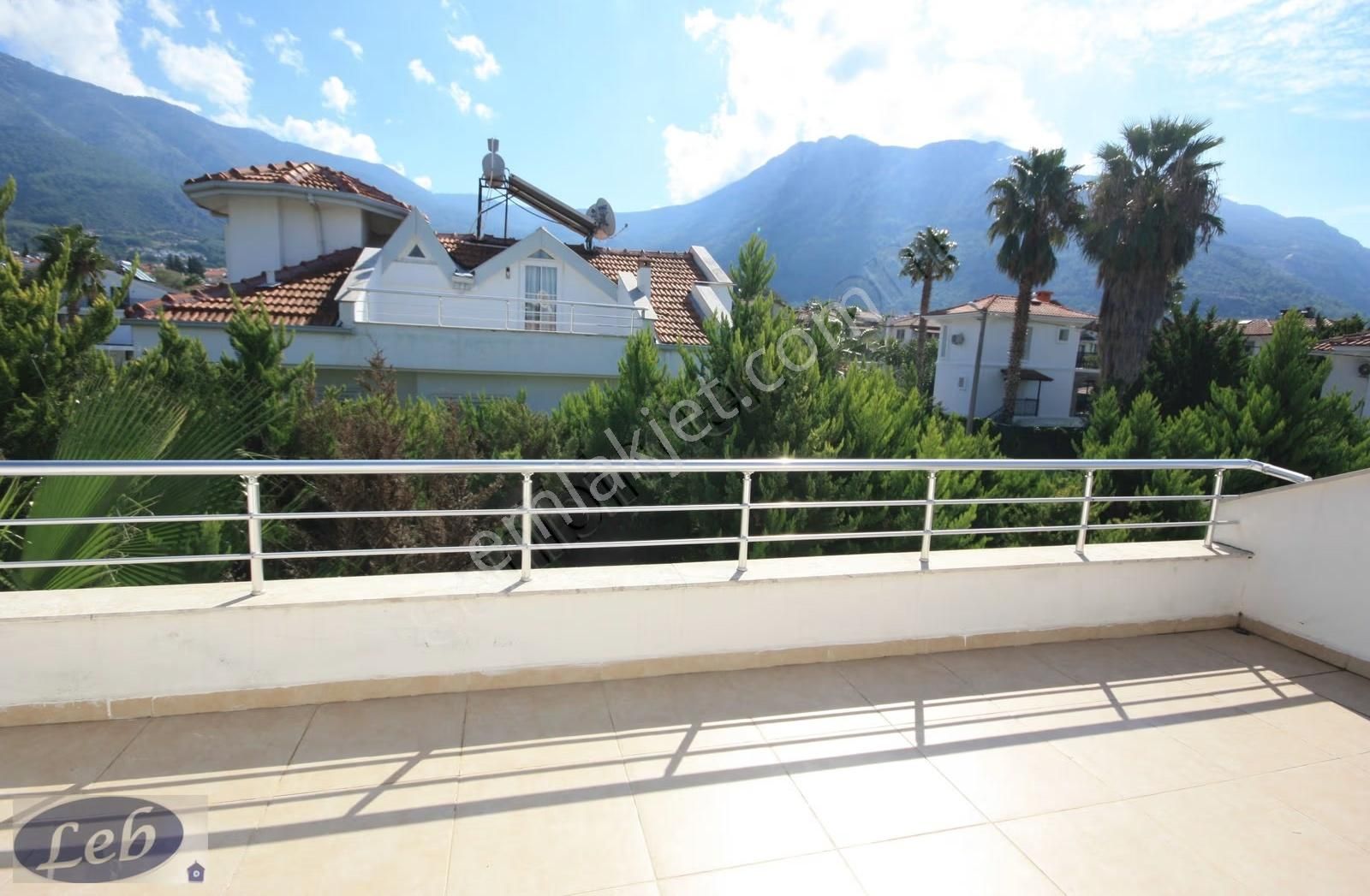 Fethiye Hisarönü'de Merkezi Konumda Satılık Havuzlu 3+1 Villa - Görsel 27