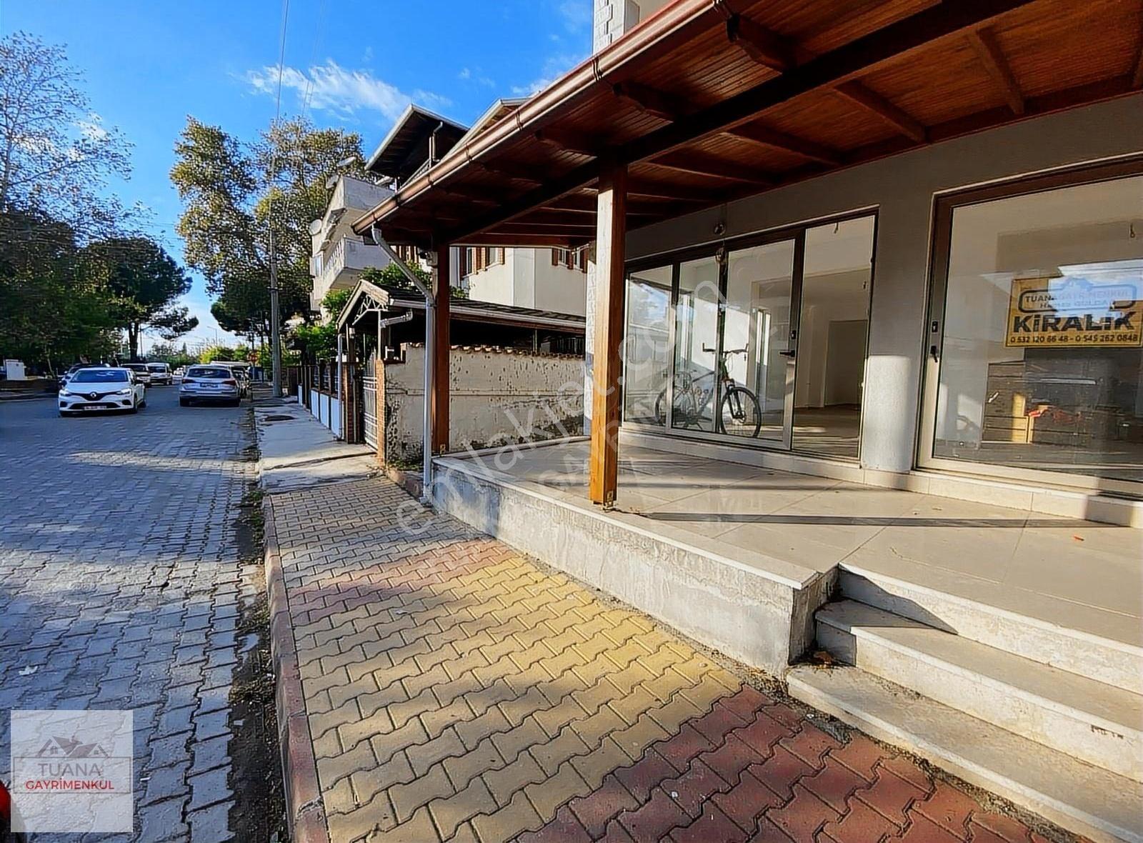 Tuana Emlak'tan Gülpınar'da 195 M2 Kiralık Dükkan - Görsel 15