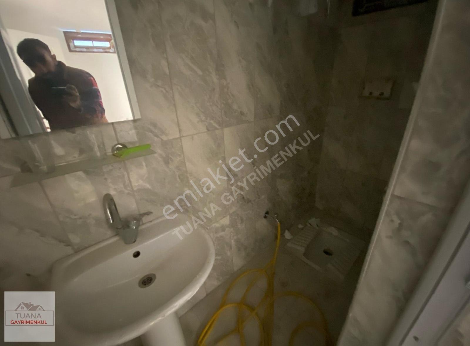 Tuana Emlak'tan Gülpınar'da 195 M2 Kiralık Dükkan - Görsel 10