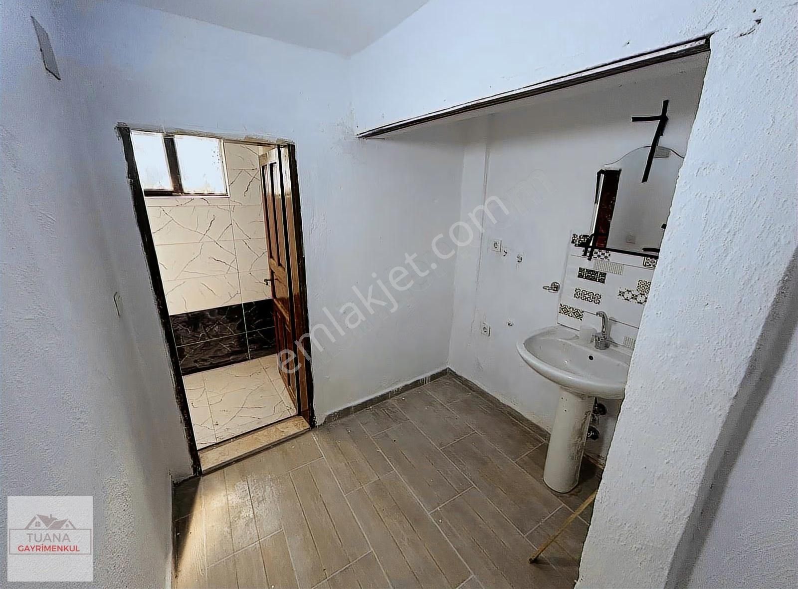 Tuana Gayrimenkul'den Yangı'da 1+1 Müstakil Giriş Daire - Görsel 9