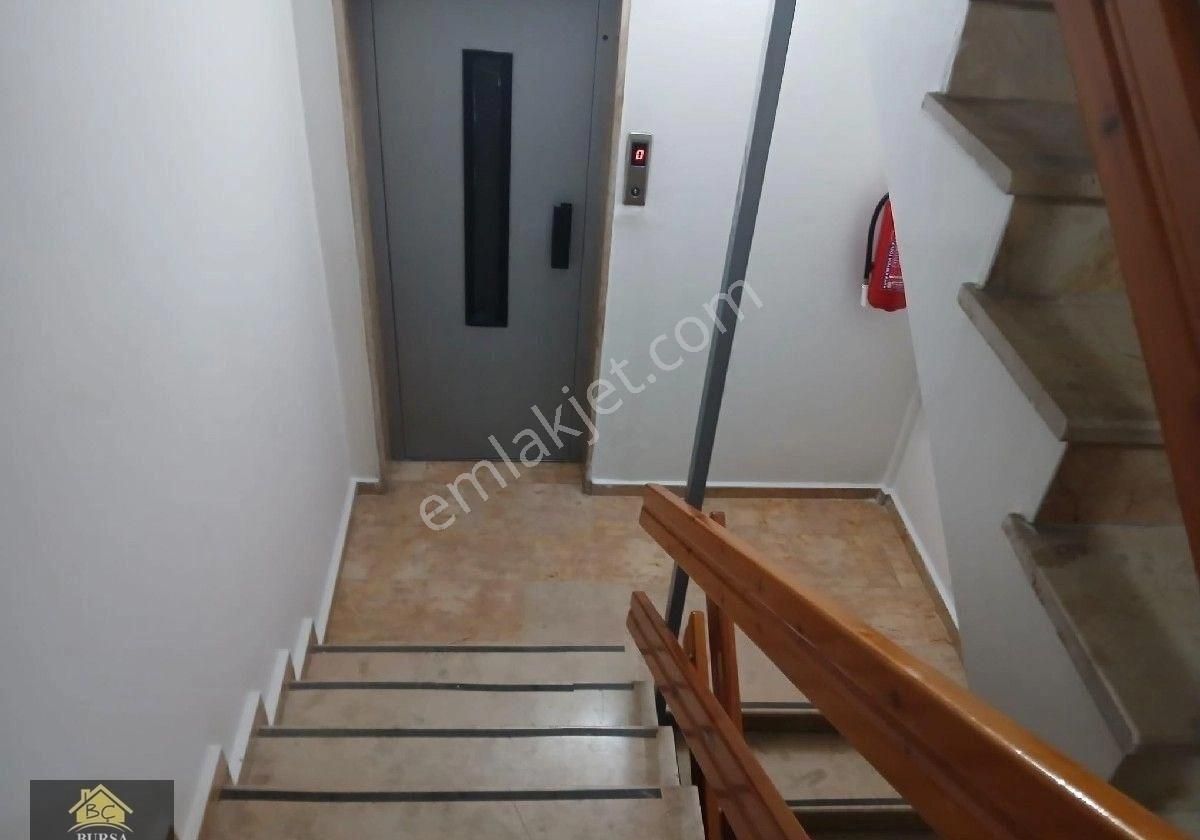 Bursa Yıldırım Namazgah Ta Asansörlü Kombili 160 M2 Daire - Görsel 30