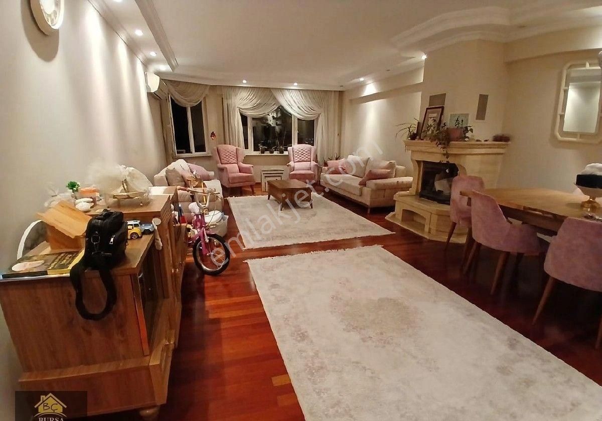 Bursa Yıldırım Namazgah Ta Asansörlü Kombili 160 M2 Daire - Görsel 18