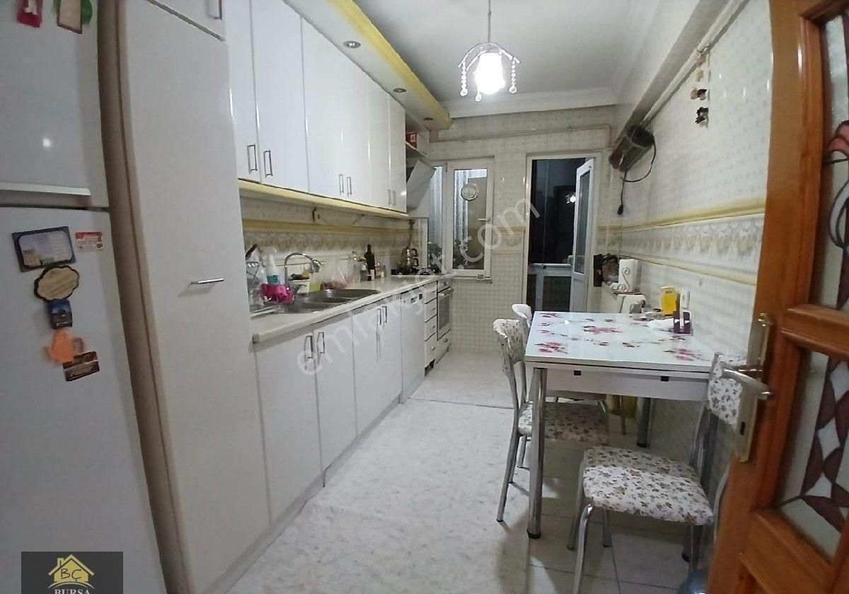 Bursa Yıldırım Namazgah Ta Asansörlü Kombili 160 M2 Daire - Görsel 20