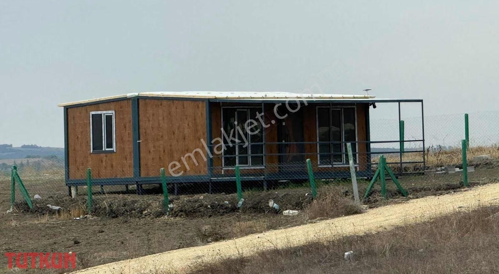 Acil Satılık Konut İmarlı Cadde Cephe Arsa 250m2 - Görsel 2