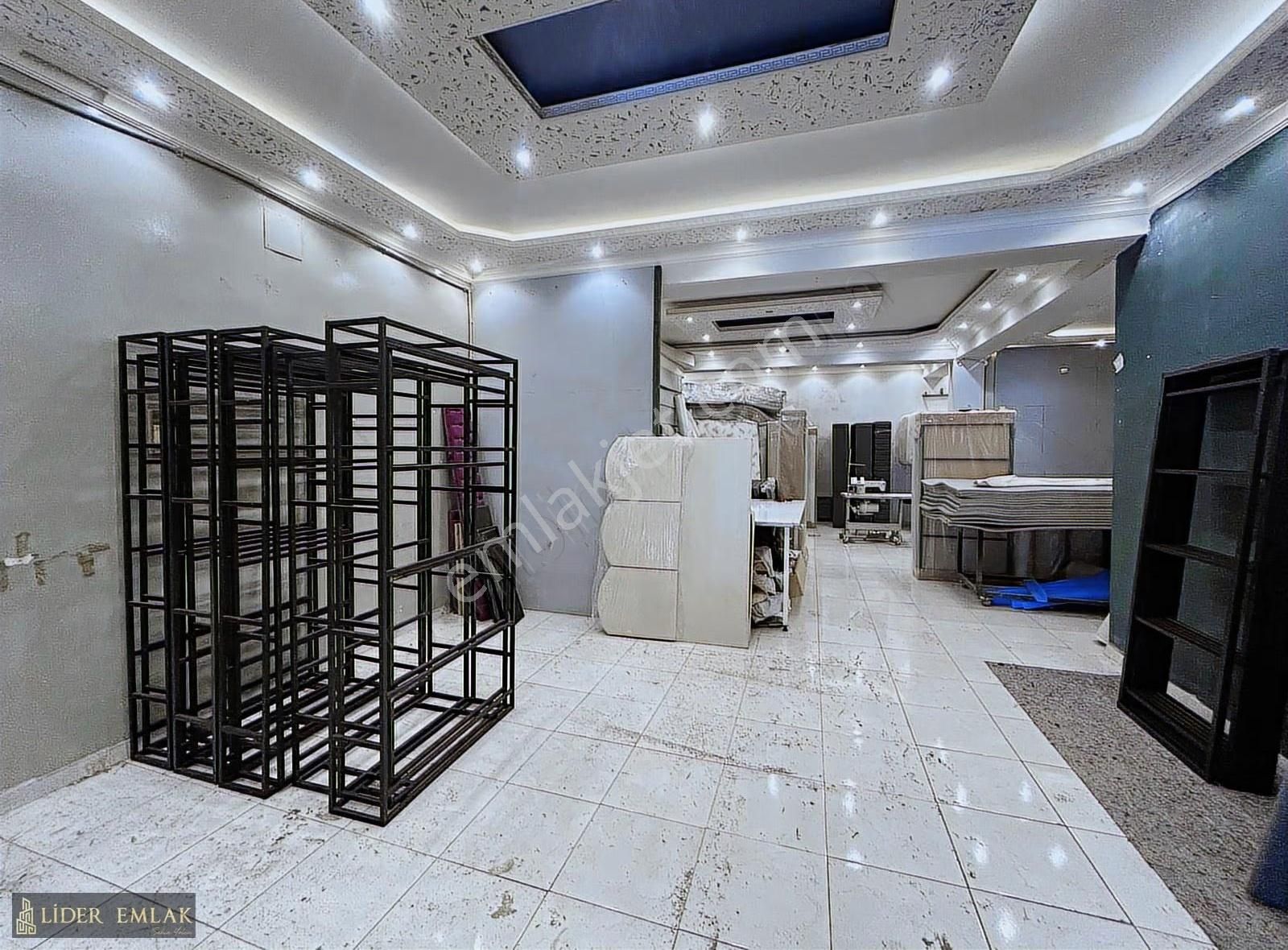 Lider Emlak'tan Sitelerde Kiracılı 640 M2 Satılık Dükkan - Görsel 4