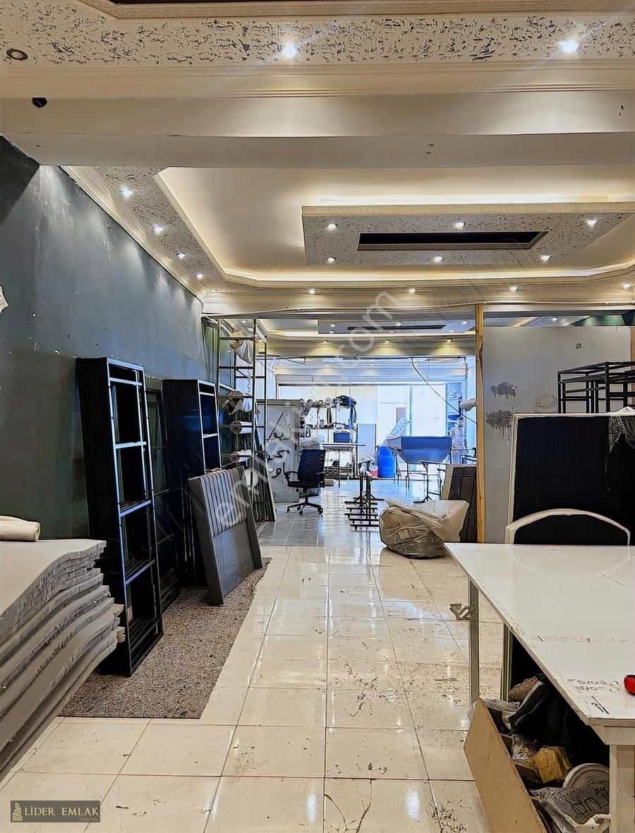 Lider Emlak'tan Sitelerde Kiracılı 640 M2 Satılık Dükkan - Görsel 13