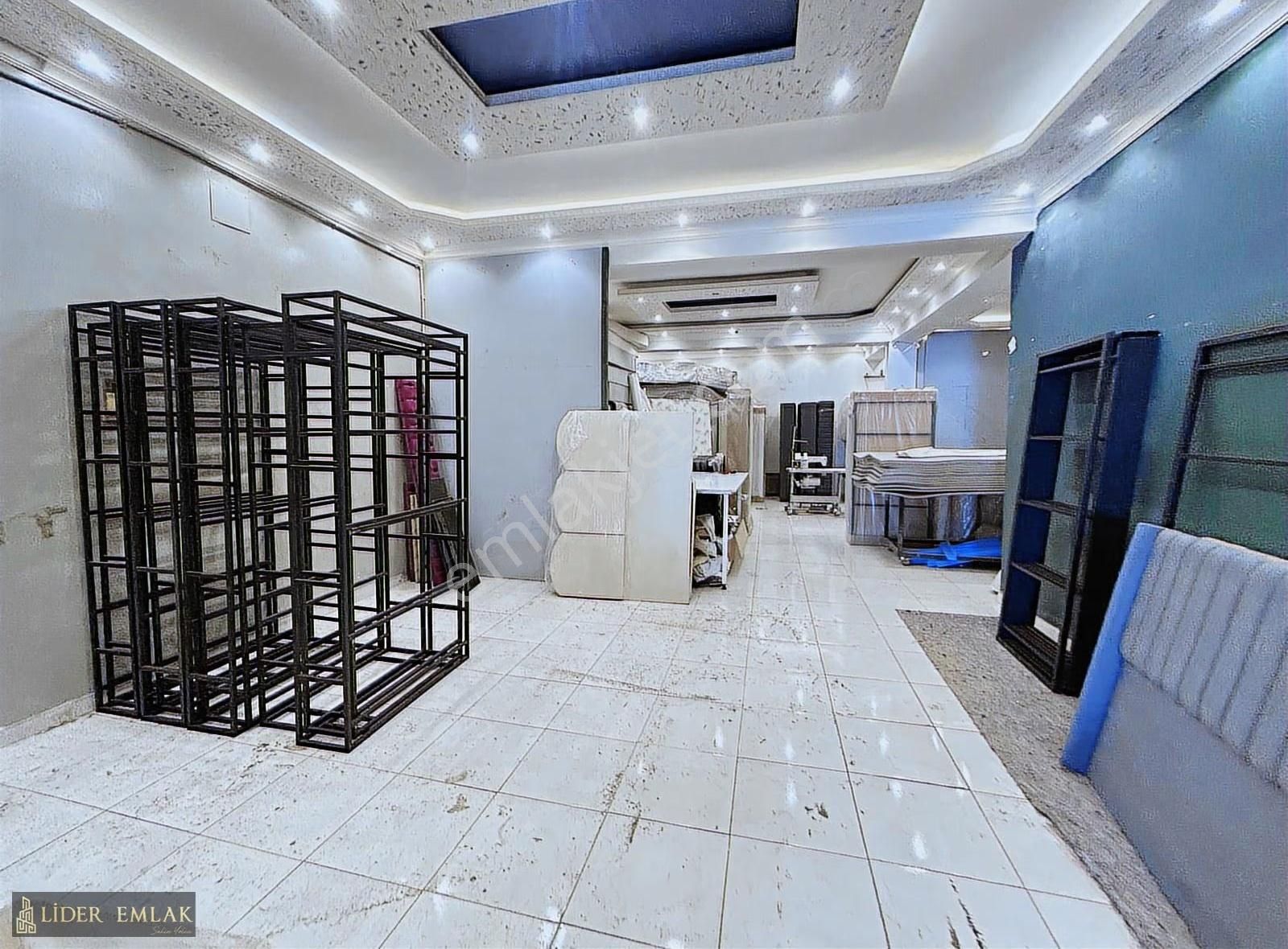 Lider Emlak'tan Sitelerde Kiracılı 640 M2 Satılık Dükkan - Görsel 11